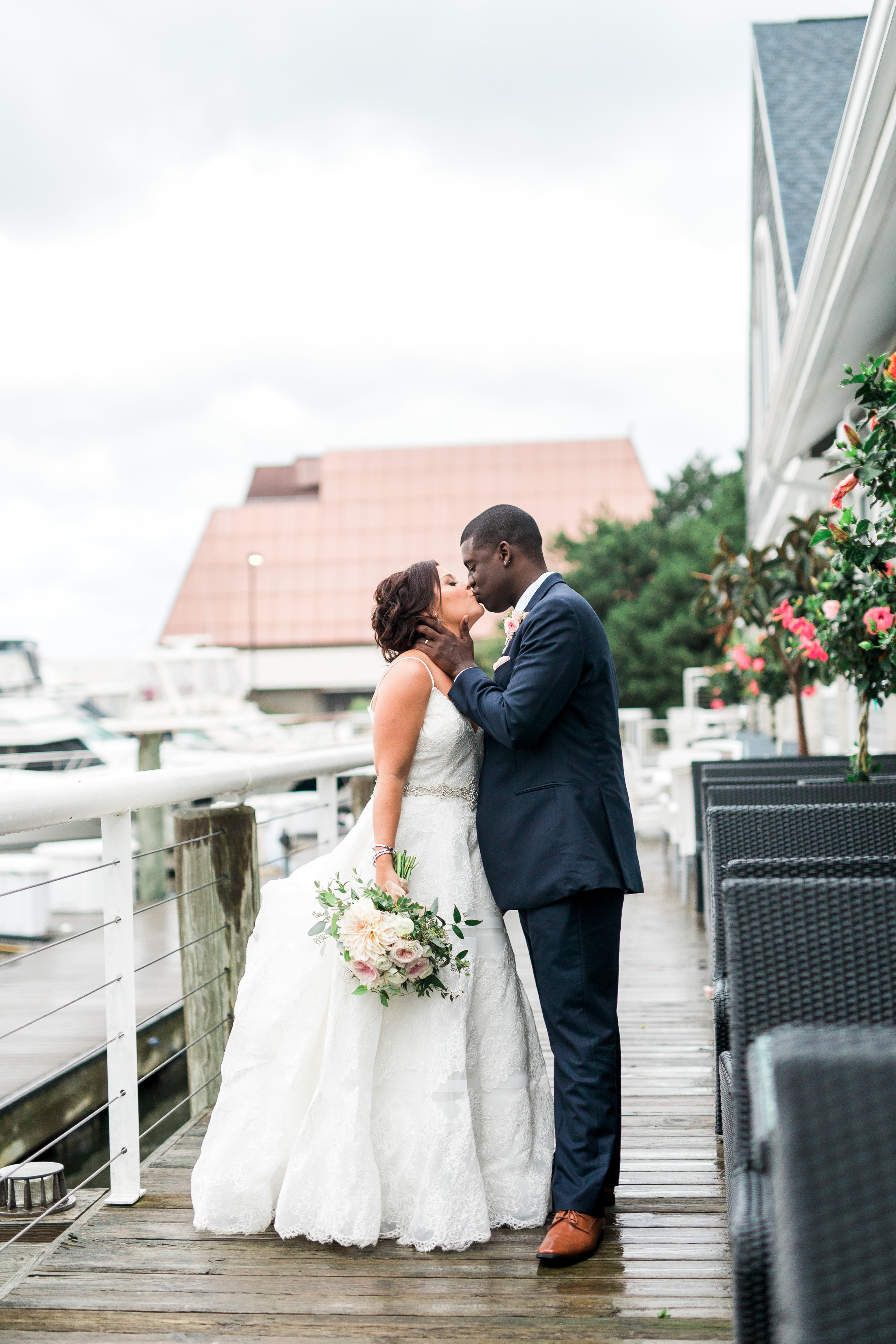 Nautical Dockside Michigan Wedding | West Michigan Wedding Photographer | Laurenda Marie Photography 