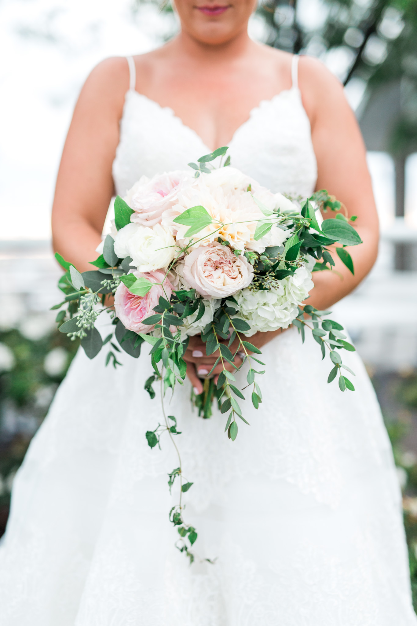 Nautical Dockside Michigan Wedding | West Michigan Wedding Photographer | Laurenda Marie Photography