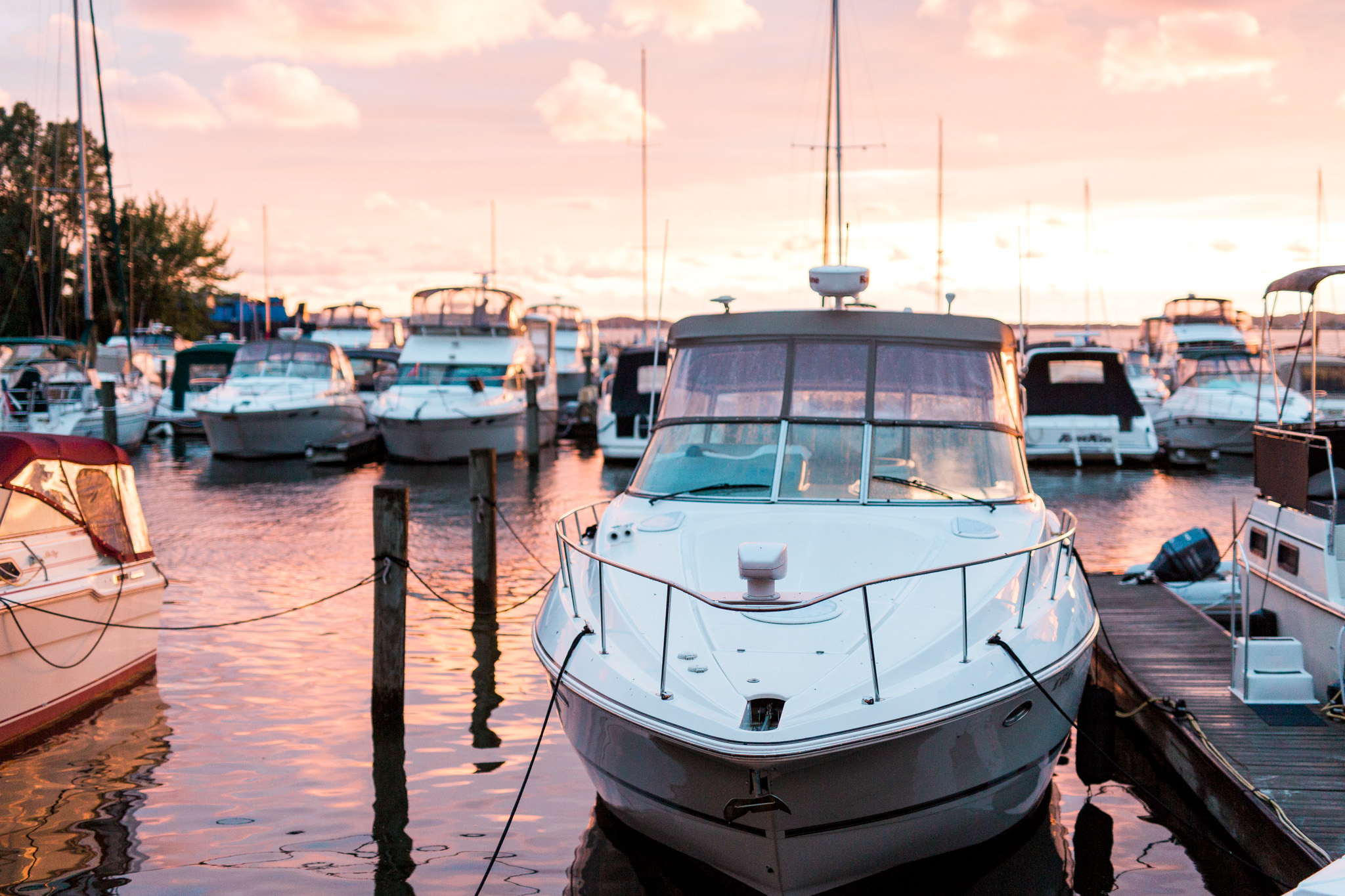 Nautical Dockside Michigan Wedding | West Michigan Wedding Photographer | Laurenda Marie Photography