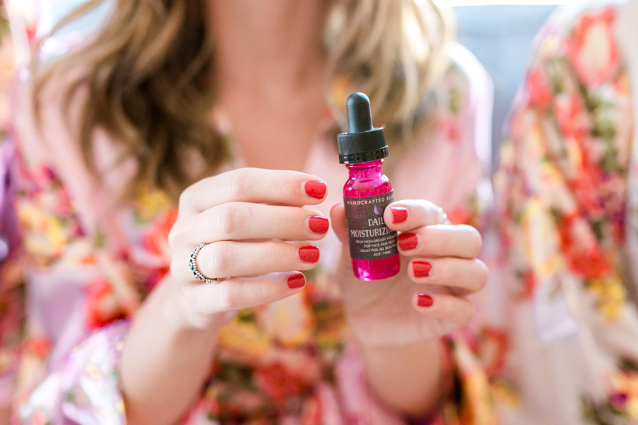 Best friends | Spa Day with Bridal Party | Natural Beauty Products | Floral Robes | Girls Night | Giveaway!