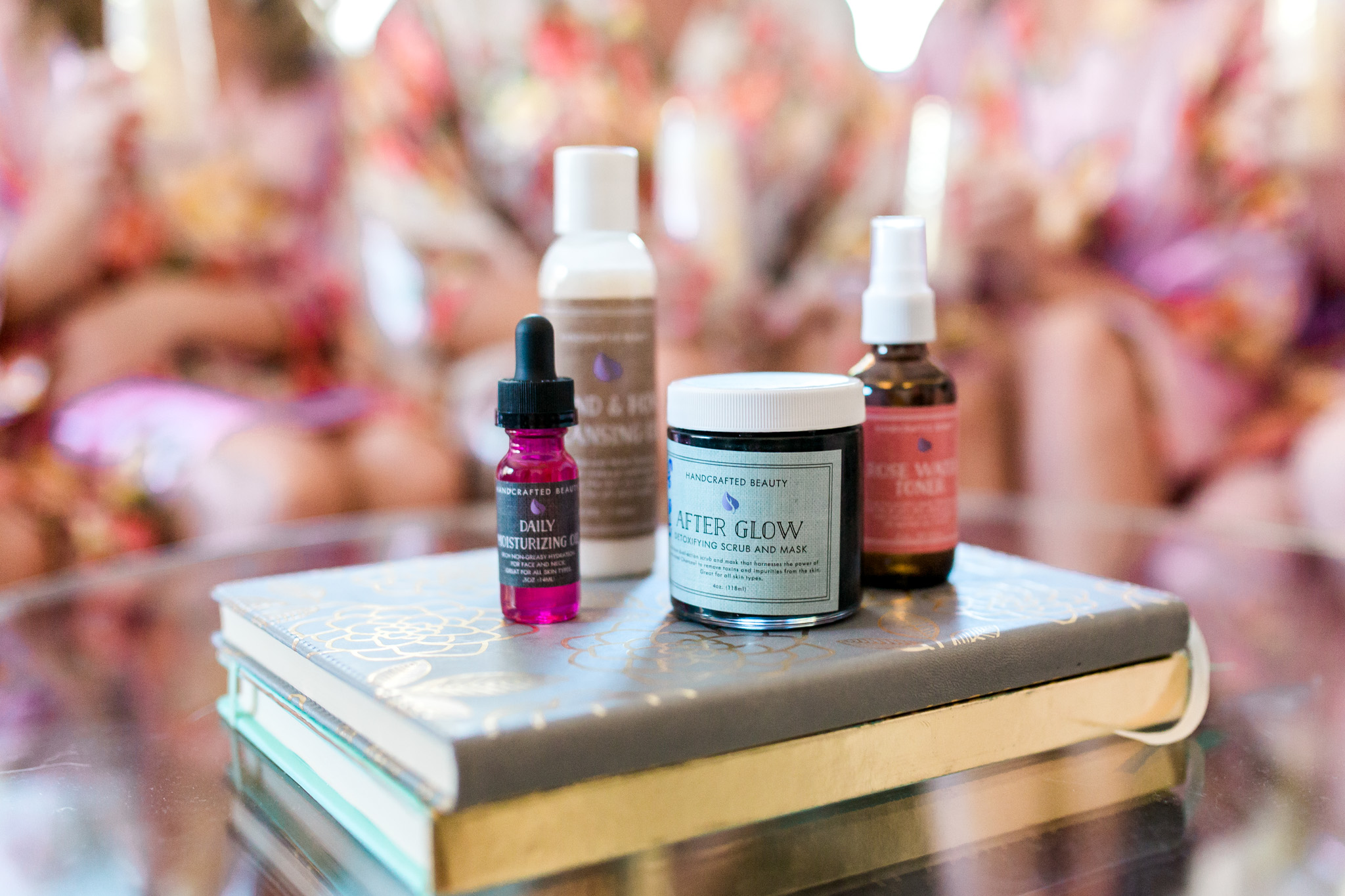 Best friends | Spa Day with Bridal Party | Natural Beauty Products | Floral Robes | Girls Night | Giveaway!