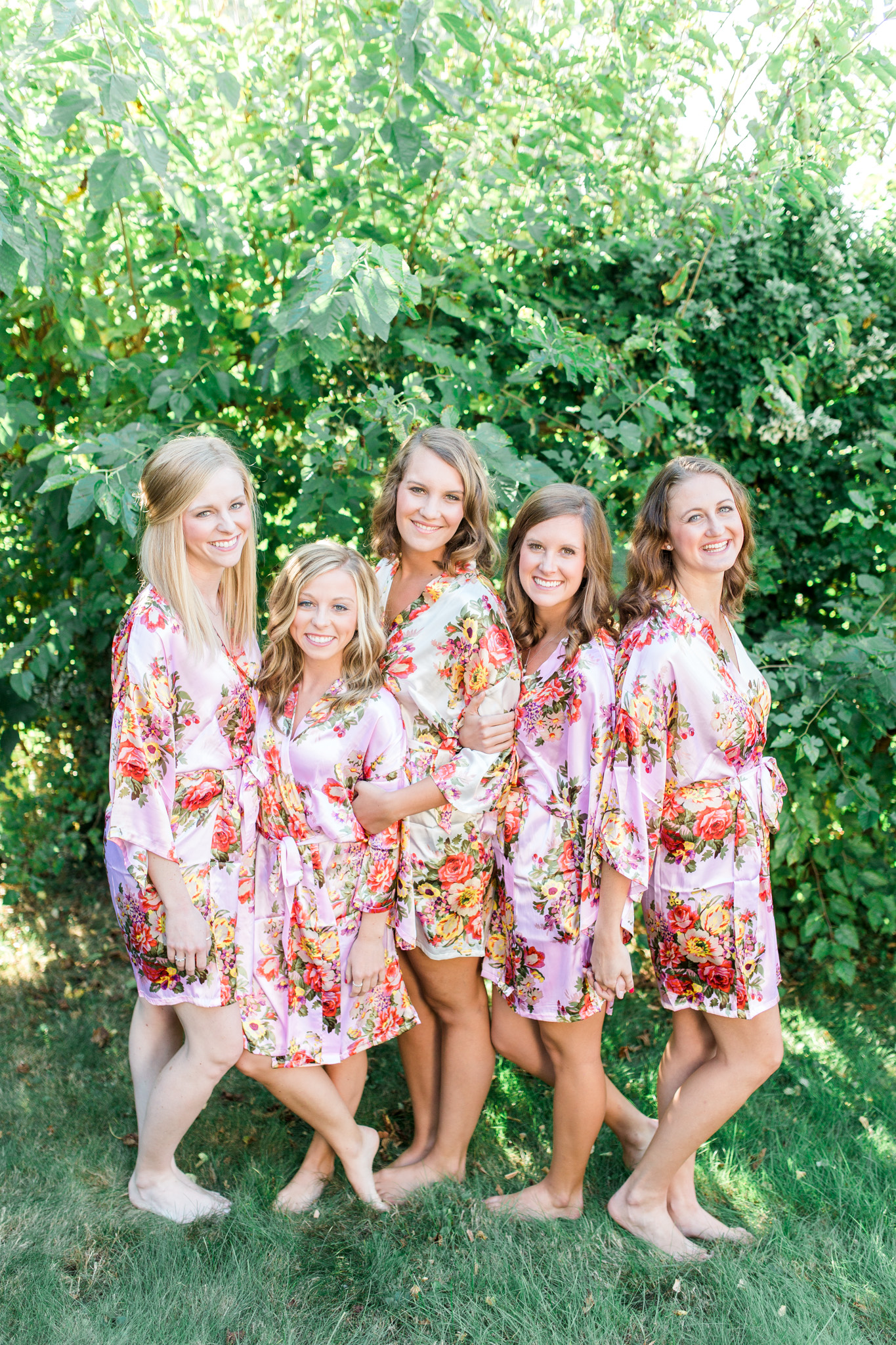 Best friends | Spa Day with Bridal Party | Natural Beauty Products | Floral Robes | Girls Night | Giveaway!