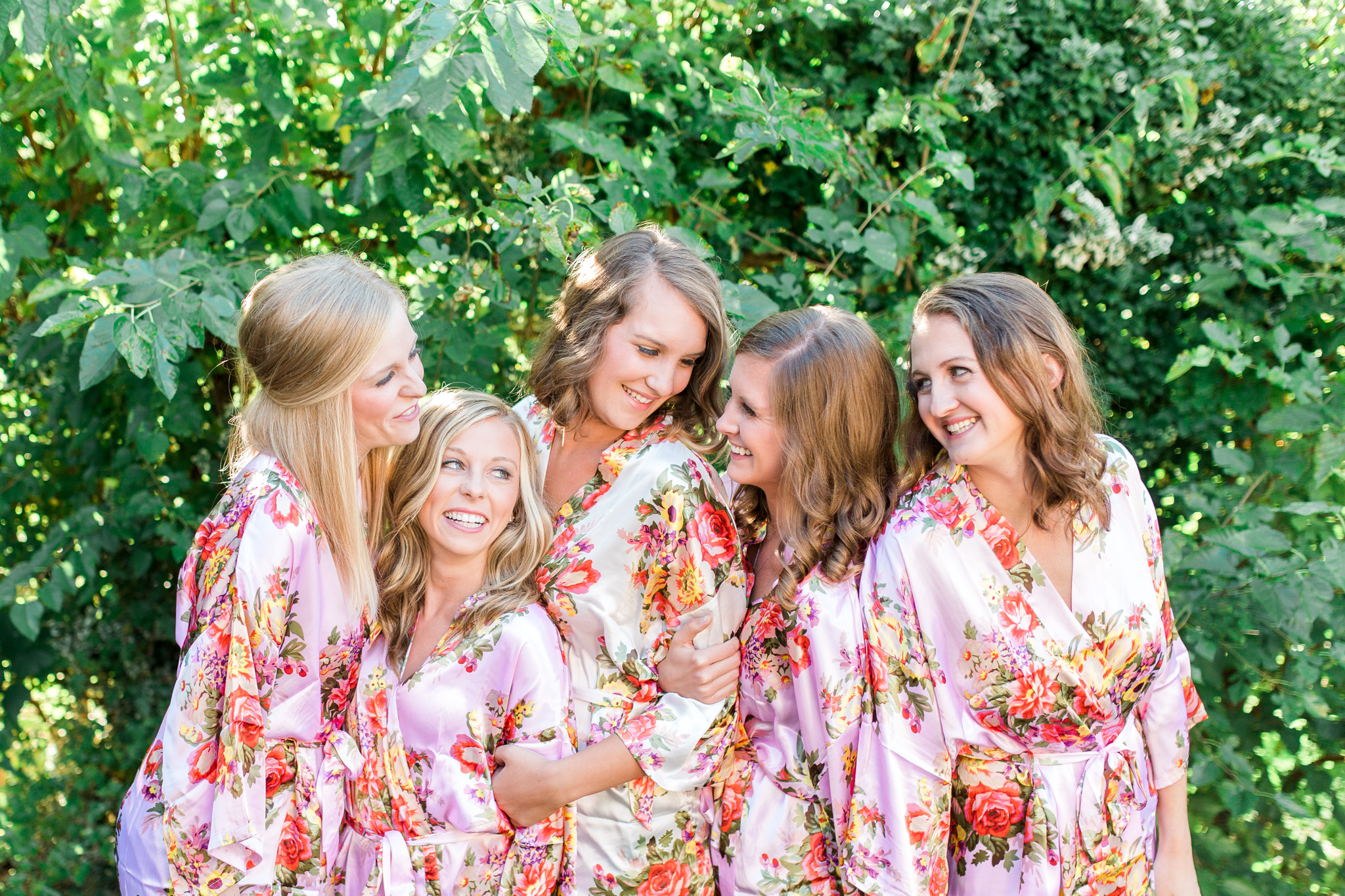 Best friends | Spa Day with Bridal Party | Natural Beauty Products | Floral Robes | Girls Night | Giveaway!