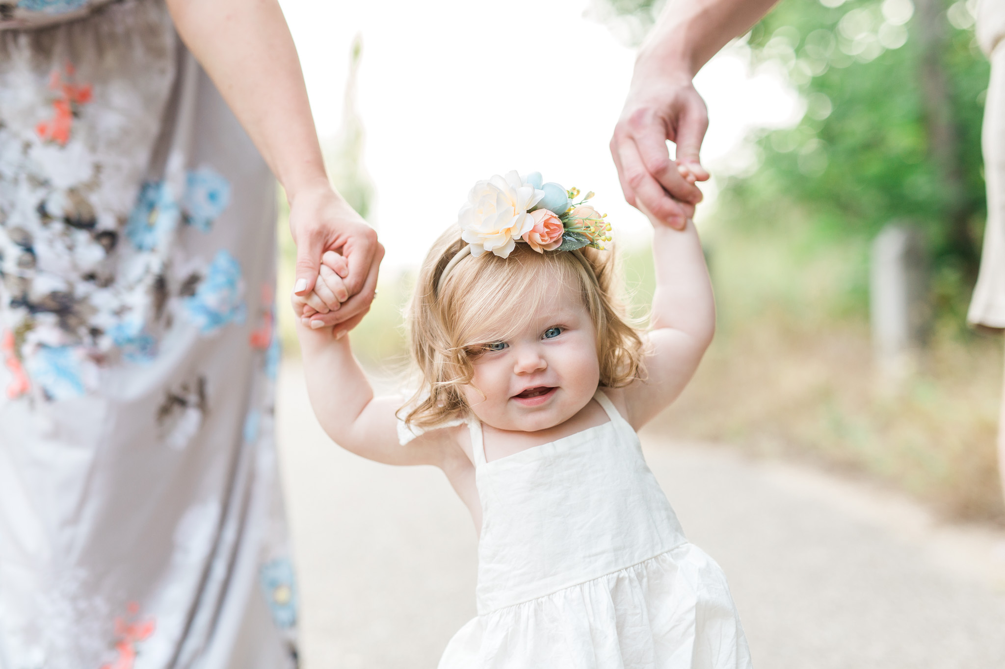 First Birthday Session on the beach | Laurenda Marie Photography | Michigan Family Photographer