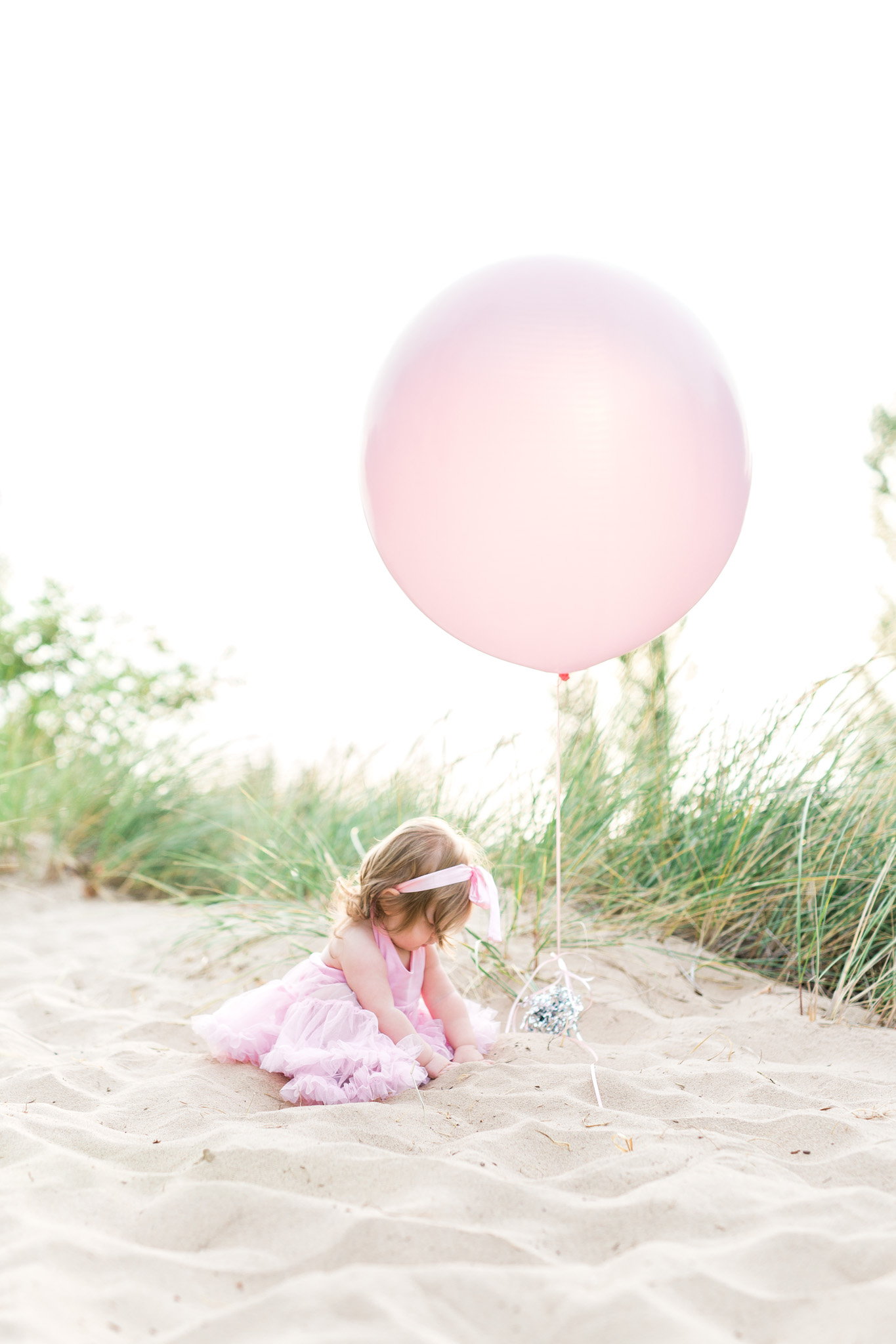 First Birthday Session on the beach | Laurenda Marie Photography | Michigan Family Photographer