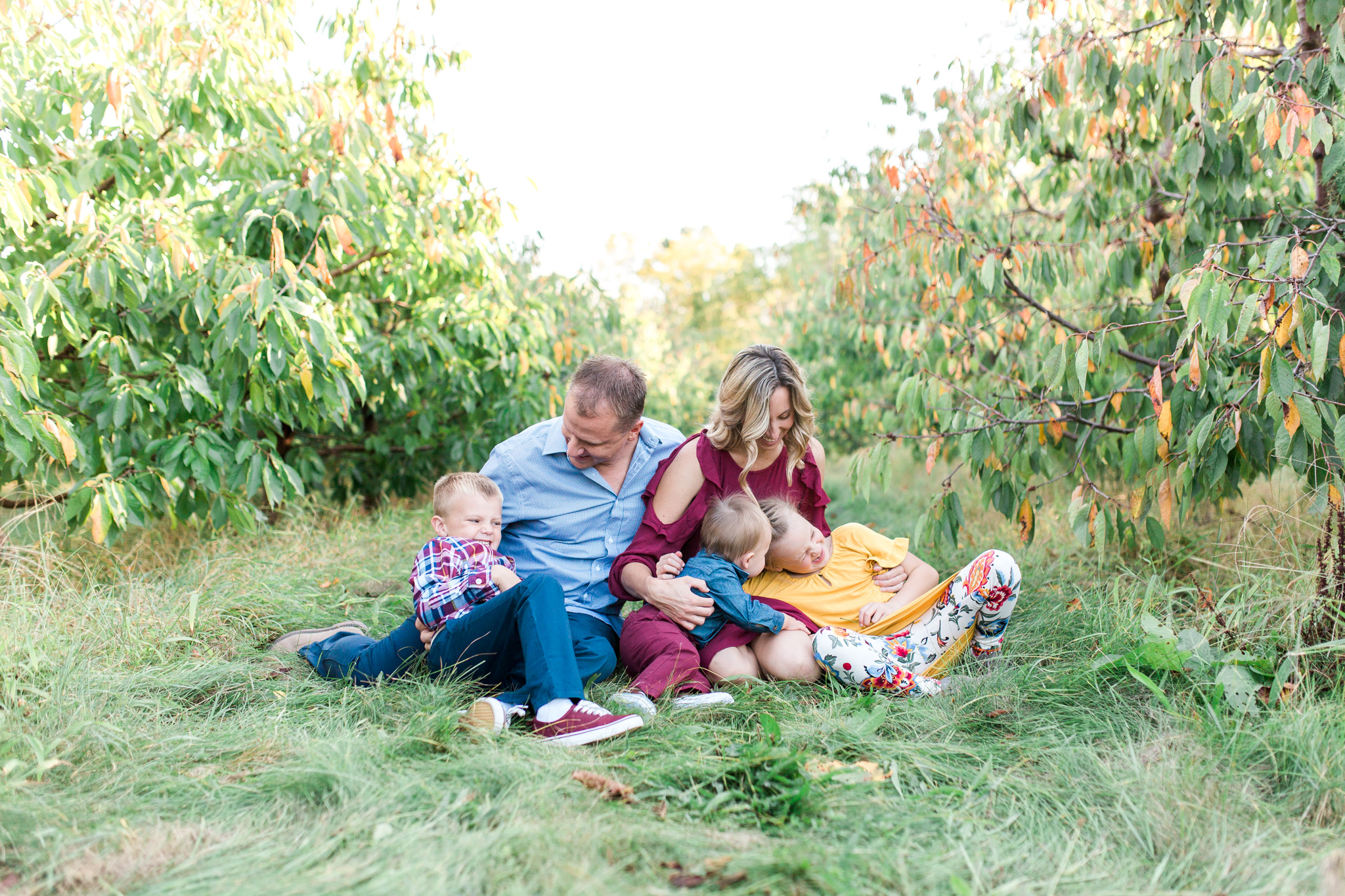Fall Family Photos | Apple Orchard | Grand Rapids, Michigan