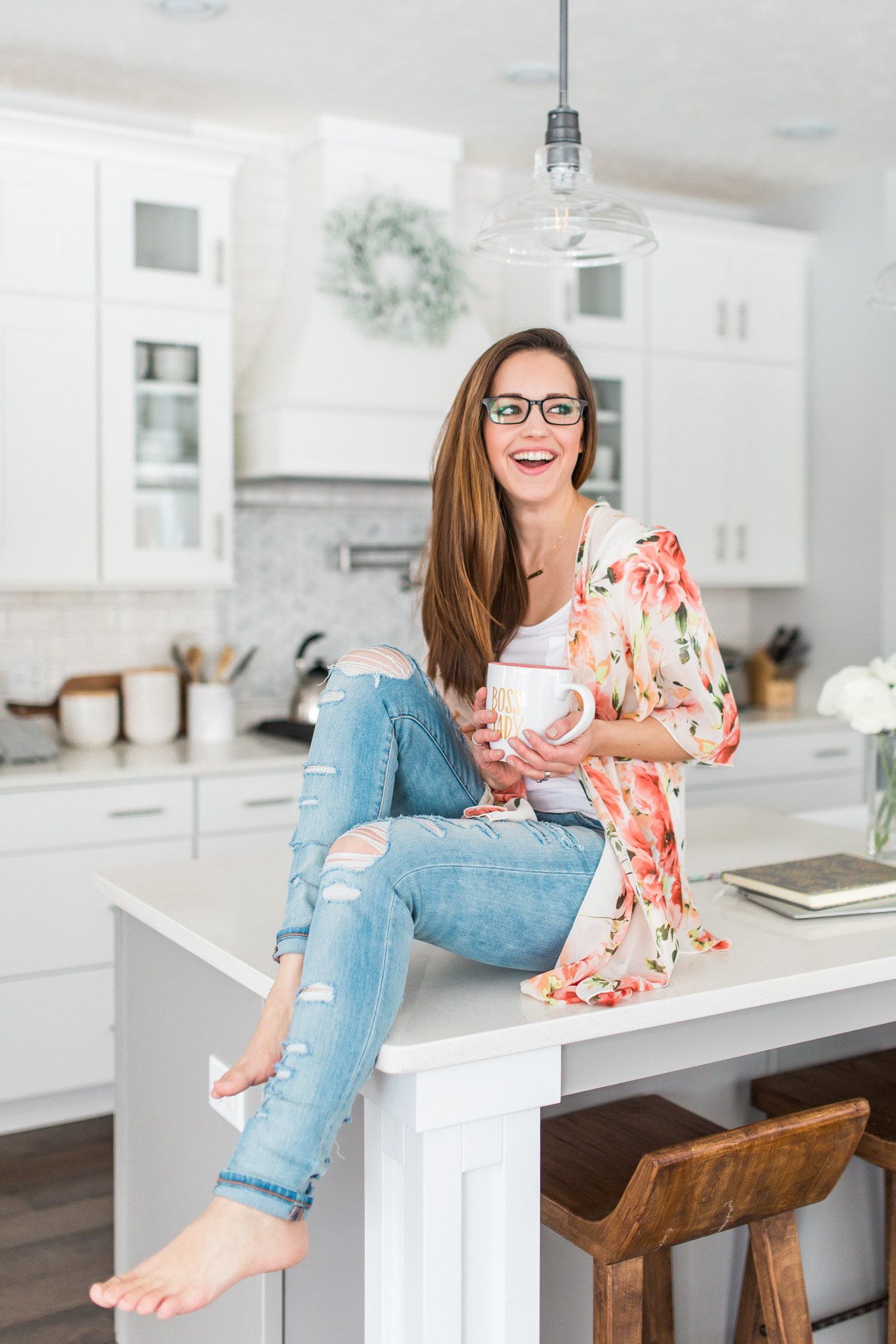 Lifestyle Branding Session for Creative Business Owners | In-Home Session | Natural Light Photography | Camera Settings | Laurenda Marie Photography | Grand Rapids, Michigan