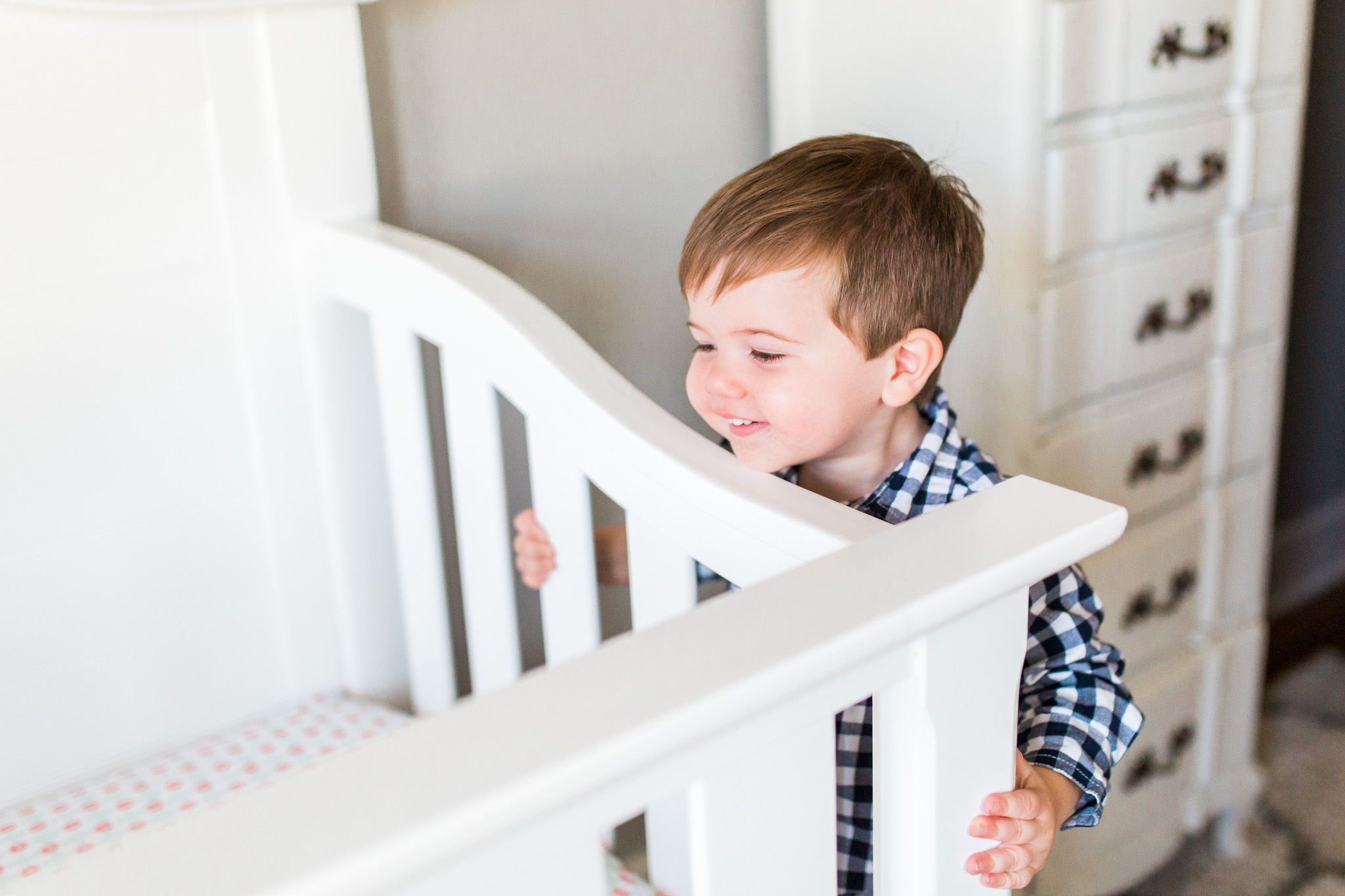 Natural Light Newborn Lifestyle Session | In-home session | Baby Girl | Nursery Inspiration | Laurenda Marie Photography
