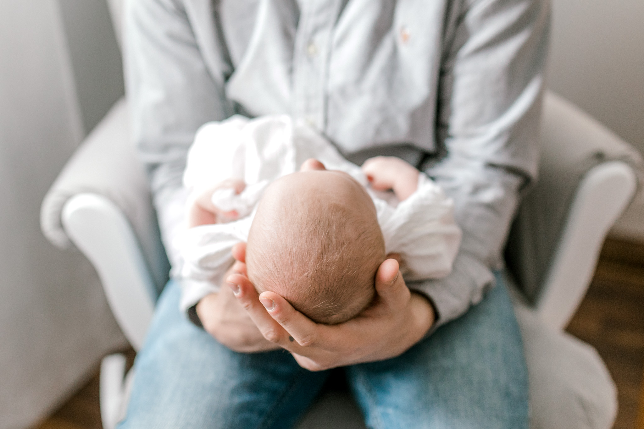 Cozy in-home newborn lifestyle session | Baby Girl | Light and Airy Nursery | Laurenda Marie Photography