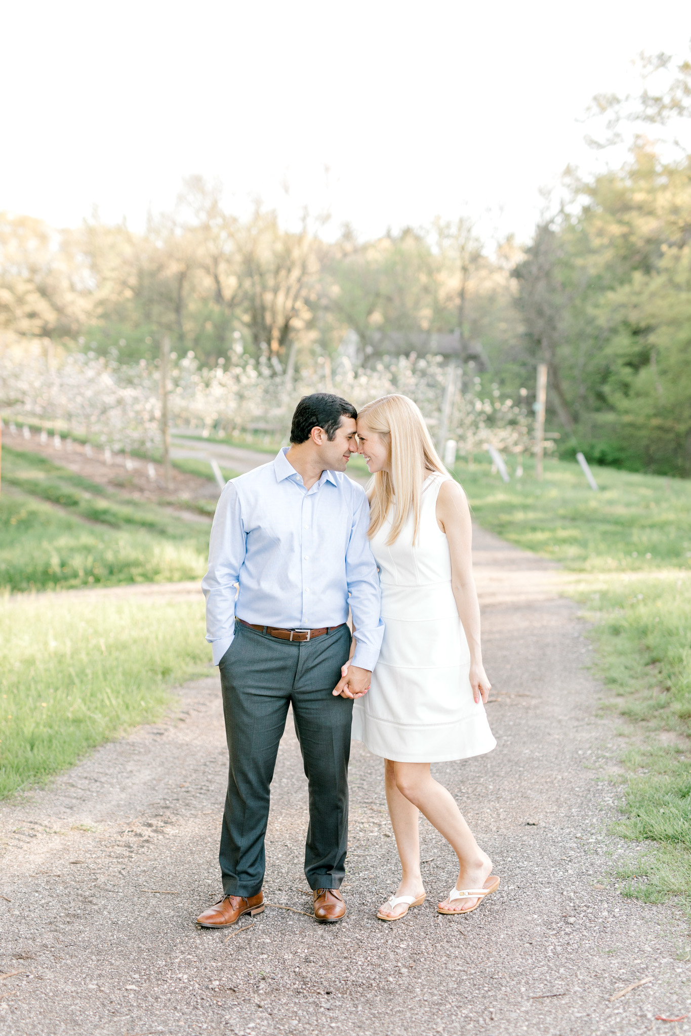 A sweet spring engagement session at the orchard | laurenda marie photography | west michigan weddings | west michigan engagement