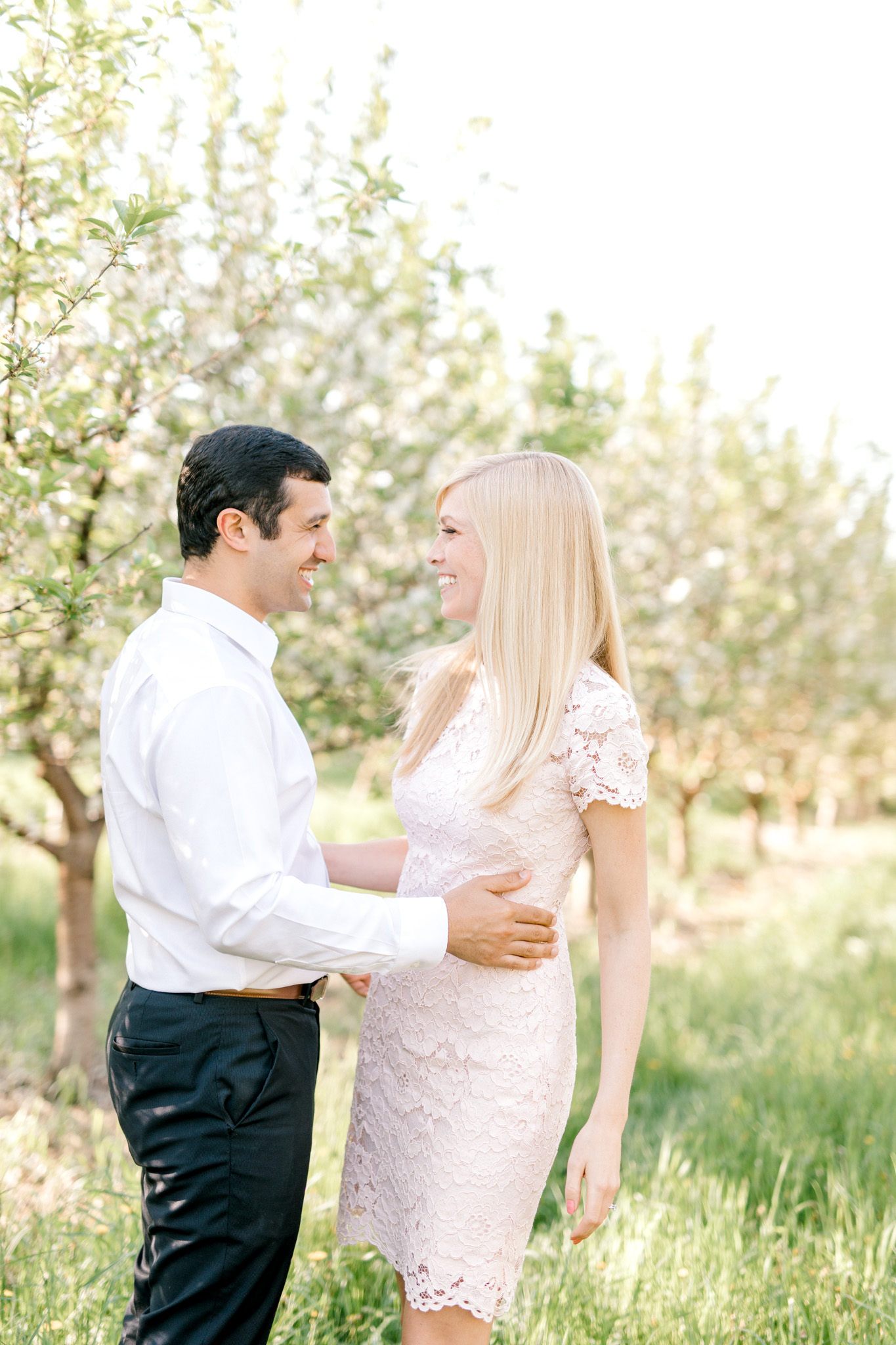 A sweet spring engagement session at the orchard | laurenda marie photography | west michigan weddings | west michigan engagement