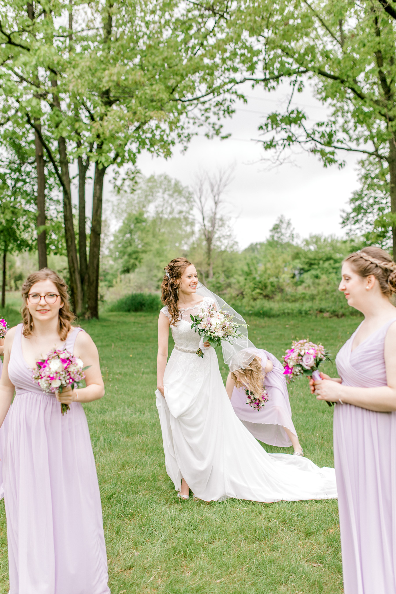 Beautiful Lavender Spring Wedding | Modern Bride | Laurenda Marie Photography | Michigan Weddings