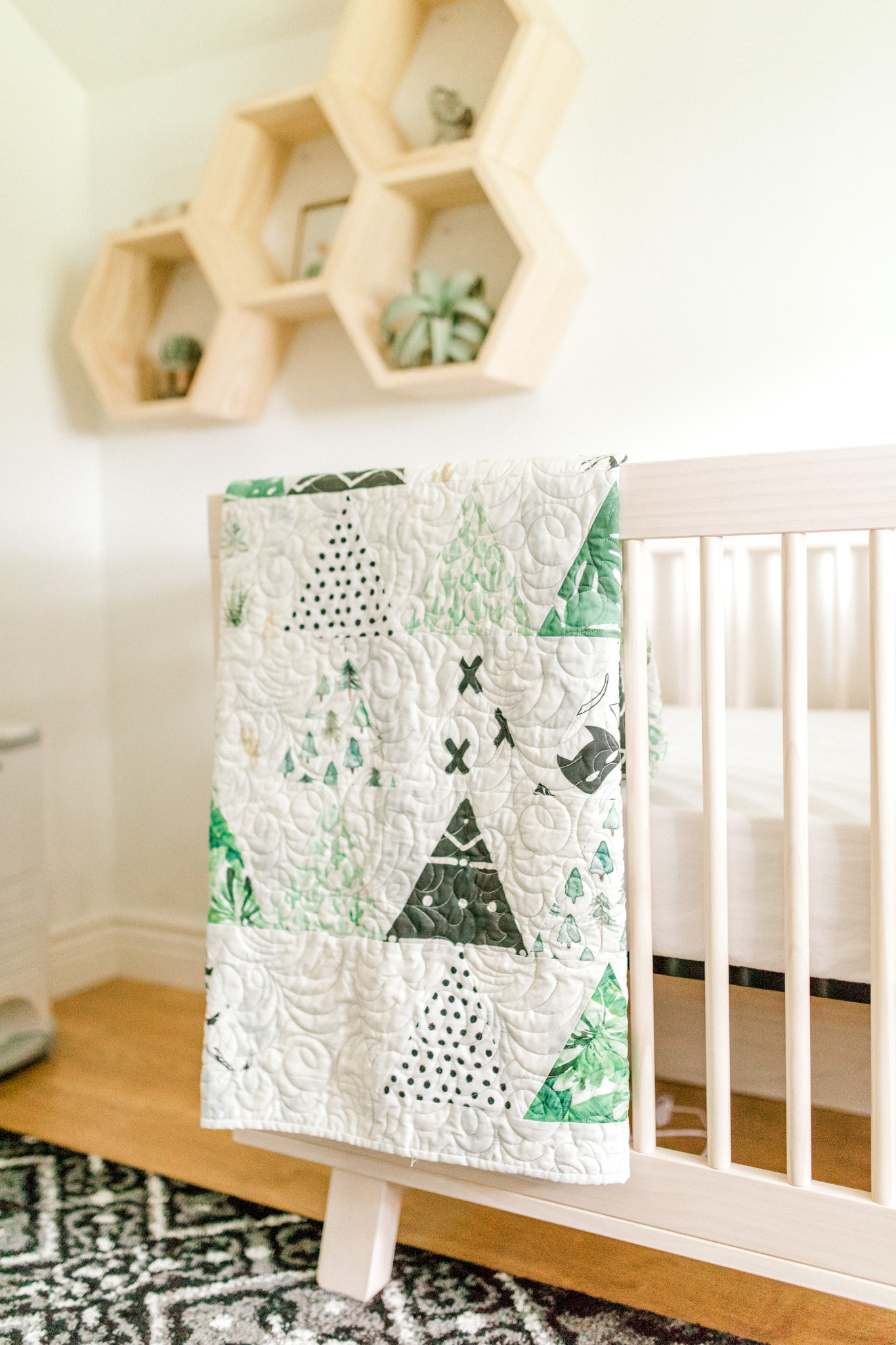 Magnolia Inspired Home | Lifestyle Newborn Session | In-Home Session | Family Lifestyle | Laurenda Marie Photography | Michigan Lifestyle Photographer
