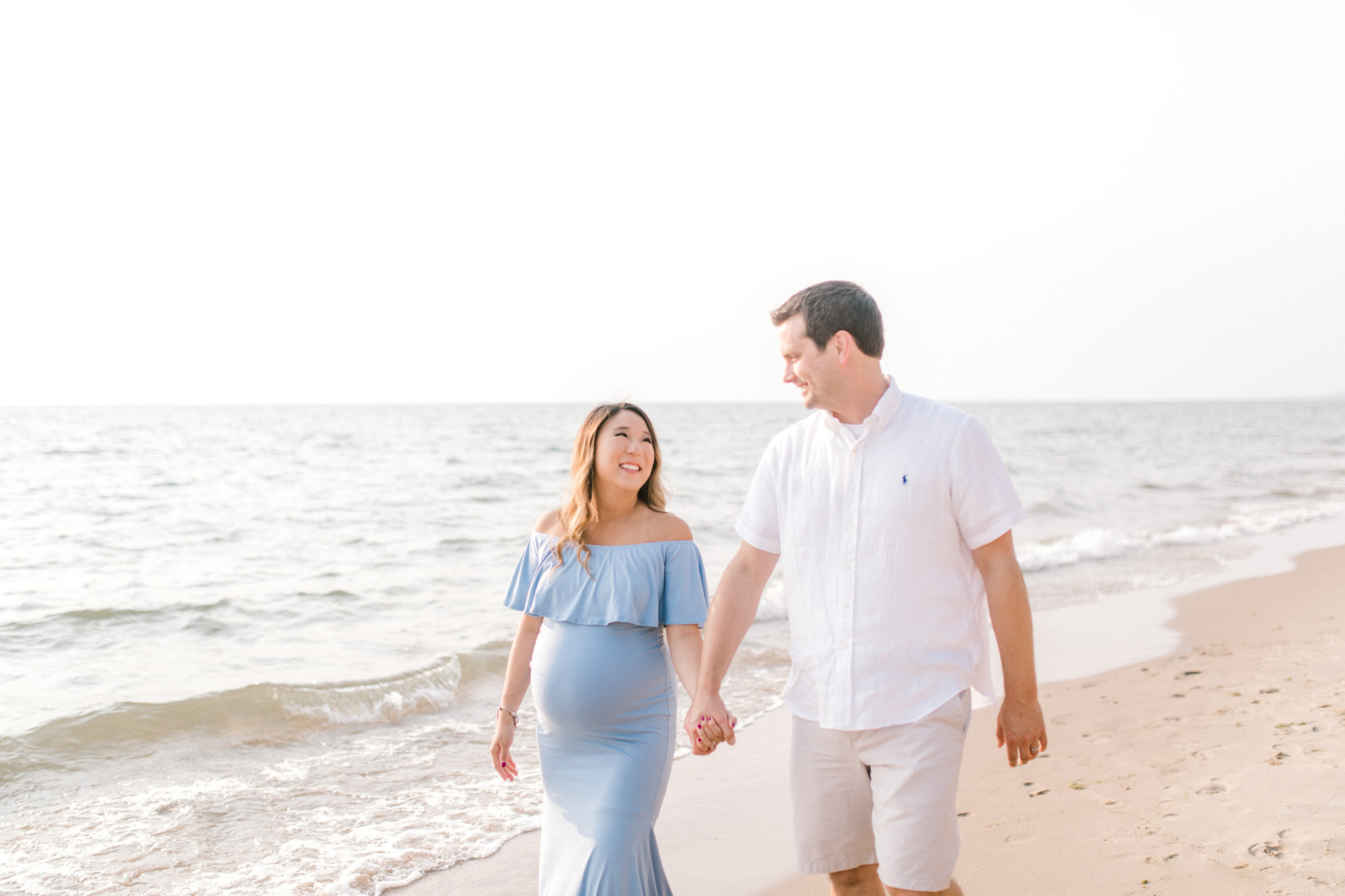 Baby Bump on the Beach | Jacques Family | Lake Michigan | Maternity Fashion | Laurenda Marie Photography