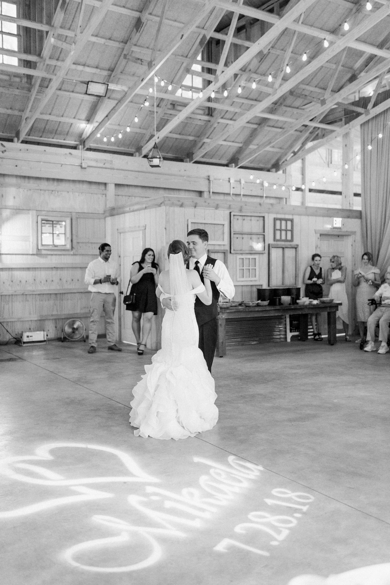Timeless Wedding at Gable Hill Barn | Michigan Summer Wedding | Marcellus Michigan