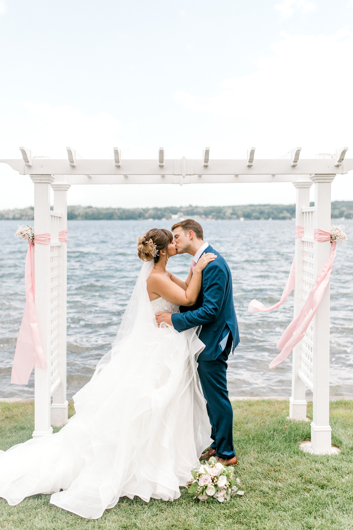 Nautical Dockside Michigan Wedding on Gun Lake