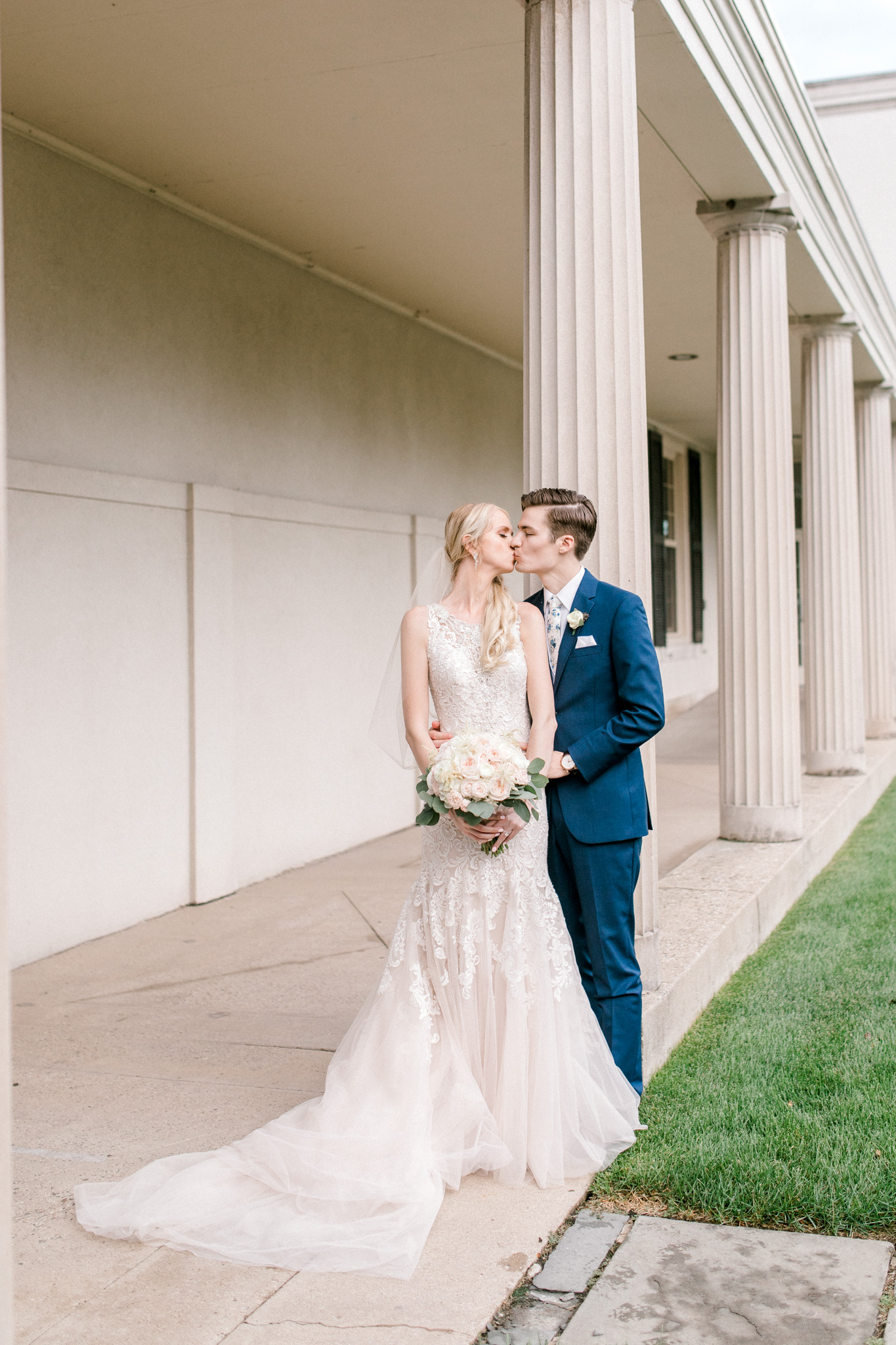 Elegant, Trendy Wedding in Detroit Michigan | Lace Wedding Gown and Royale Blue Tux | Floral Tie | Light & Airy Michigan Wedding Photographer