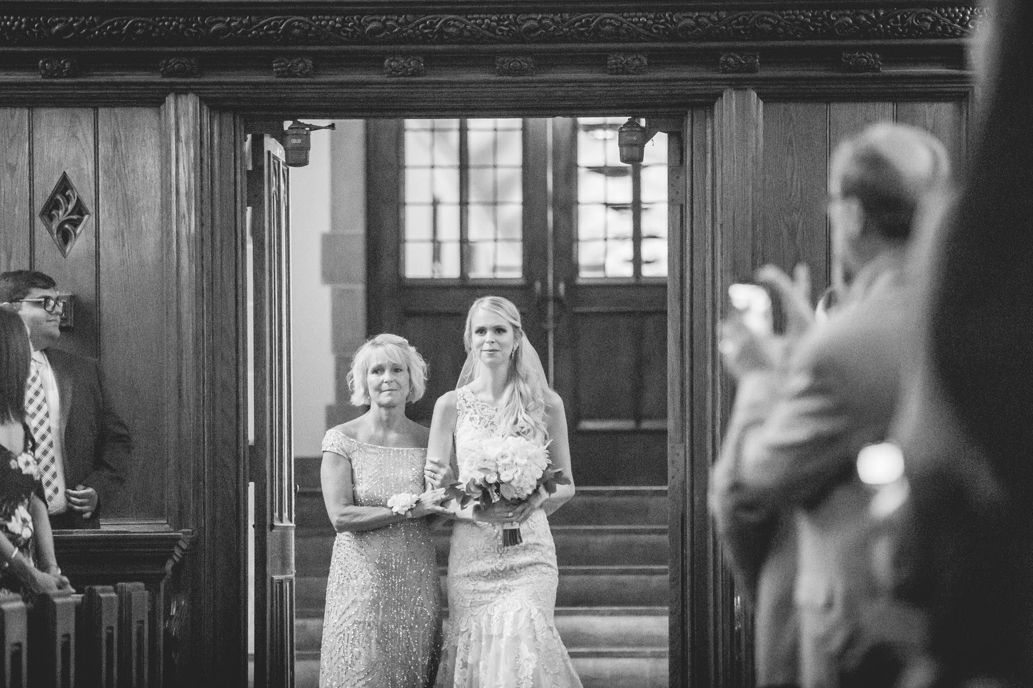 Elegant, Trendy Wedding in Detroit Michigan | Lace Wedding Gown and Royale Blue Tux | Floral Tie | Light & Airy Michigan Wedding Photographer