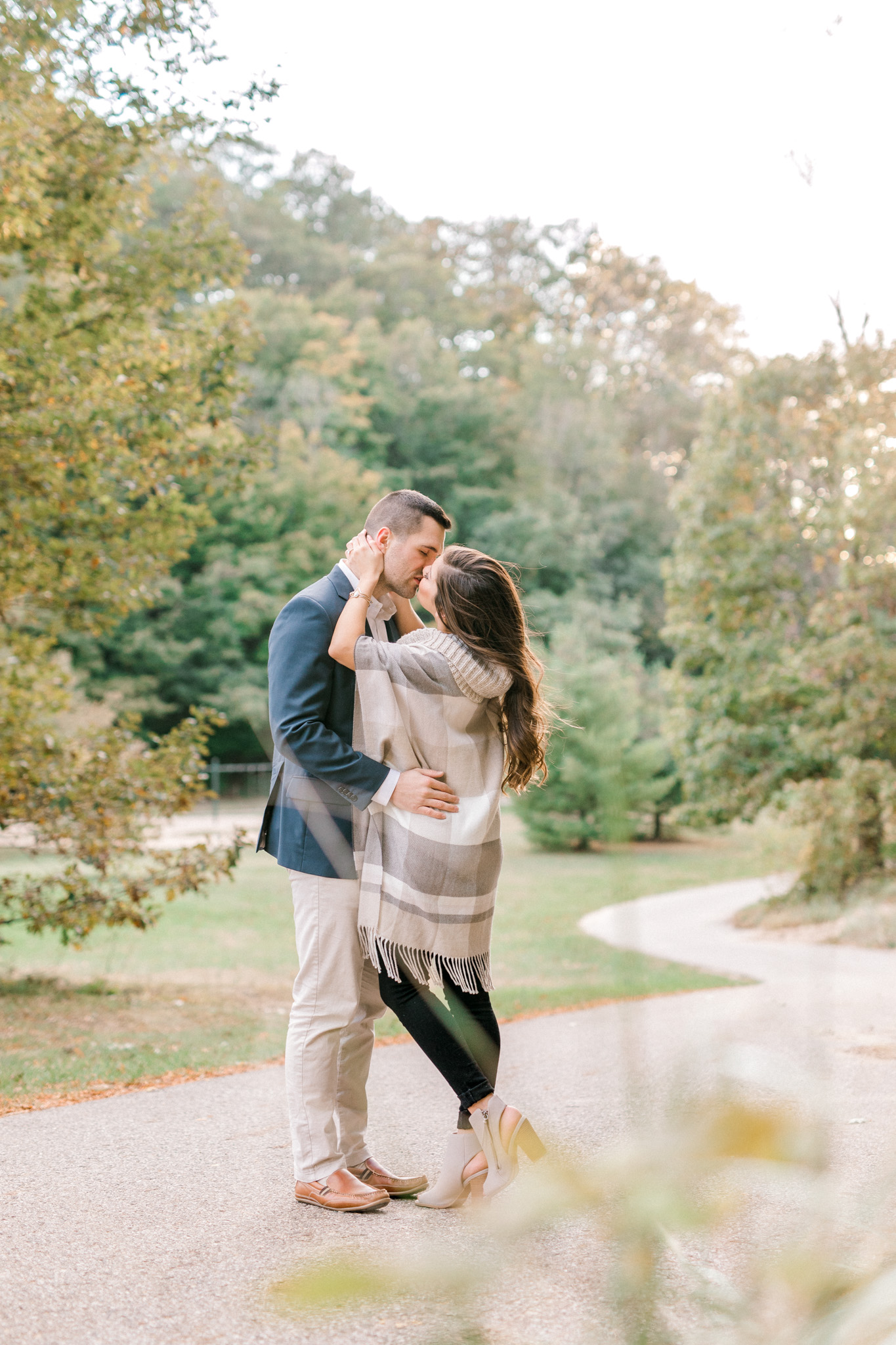 Fall Engagement Session at Lake Michigan and in the Park | Michigan Wedding Photographer | What to Wear to your Engagement Session