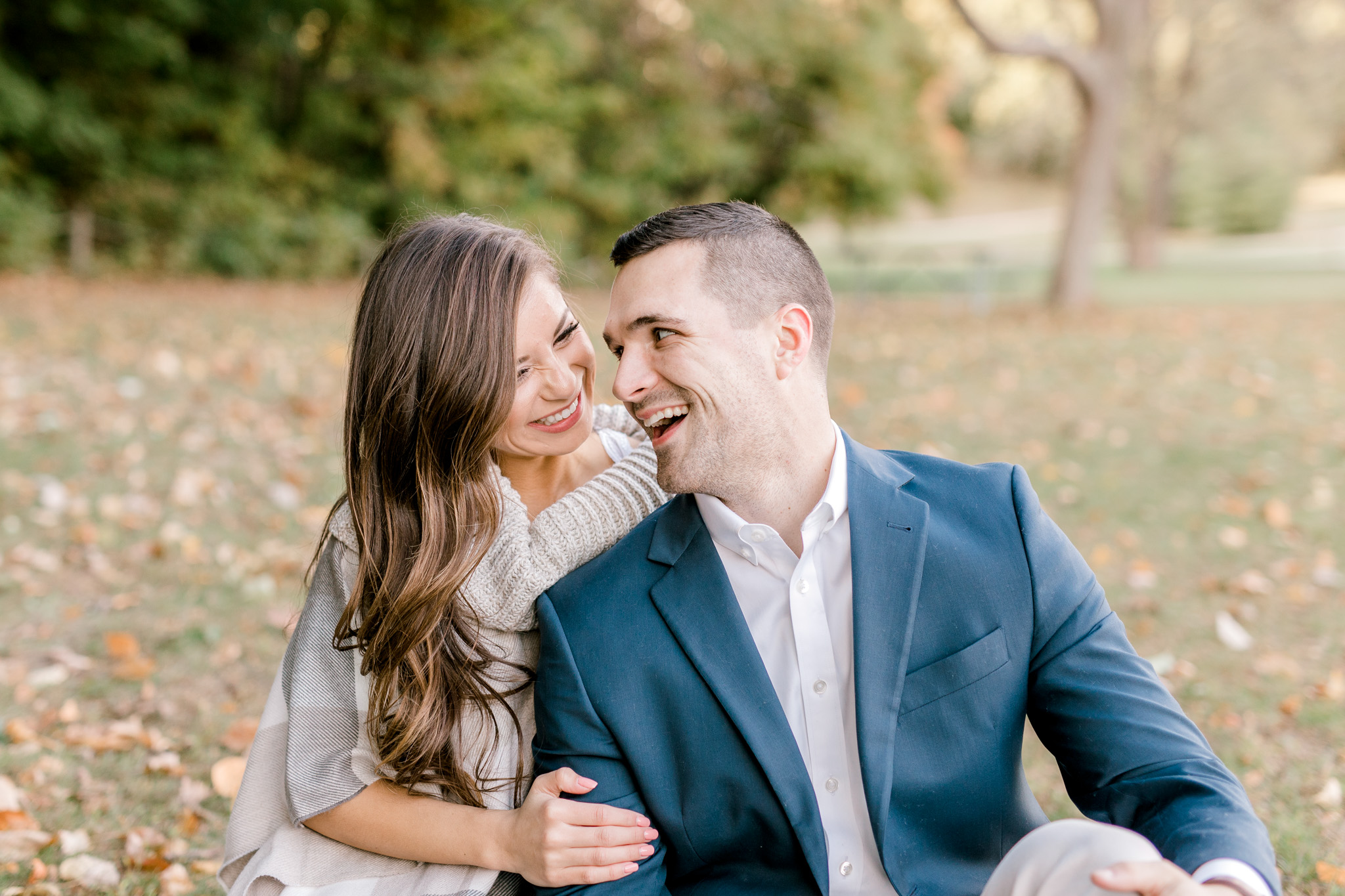 Fall Engagement Session at Lake Michigan and in the Park | Michigan Wedding Photographer | What to Wear to your Engagement Session