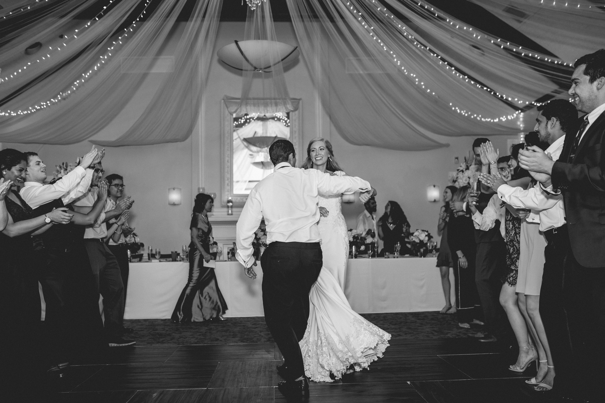 Stunning Country Club Wedding in Kalamazoo Michigan | West Michigan Wedding Photography | Classic Black and White