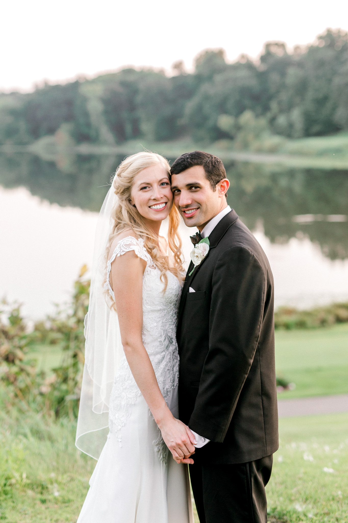 Stunning Country Club Wedding in Kalamazoo Michigan | West Michigan Wedding Photography | Classic Black and White