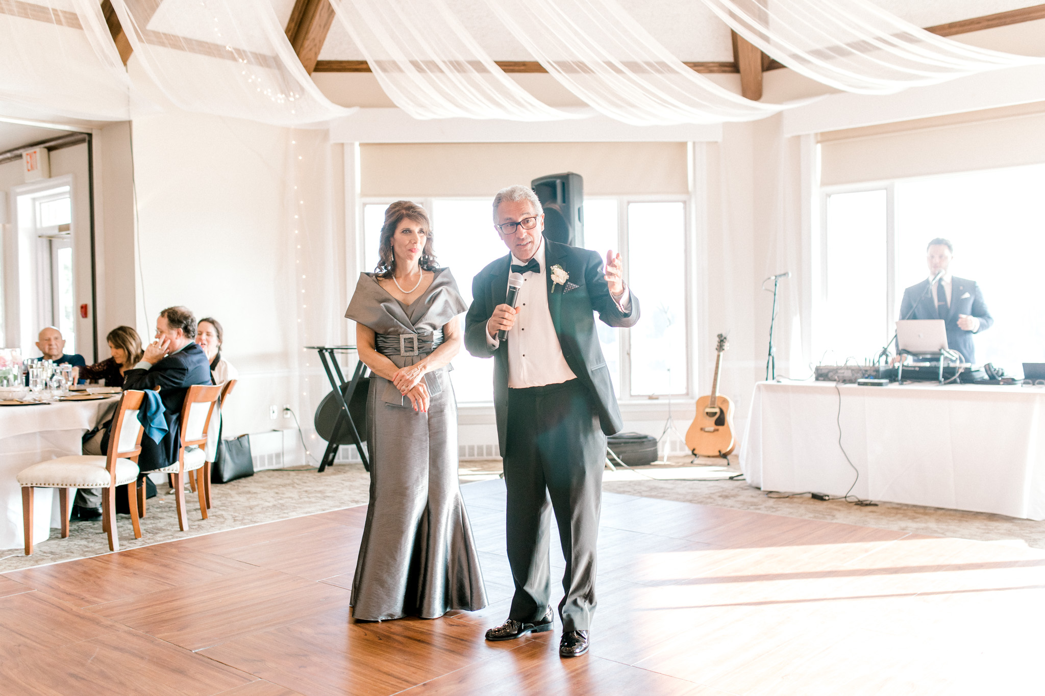 Stunning Country Club Wedding in Kalamazoo Michigan | West Michigan Wedding Photography | Classic Black and White