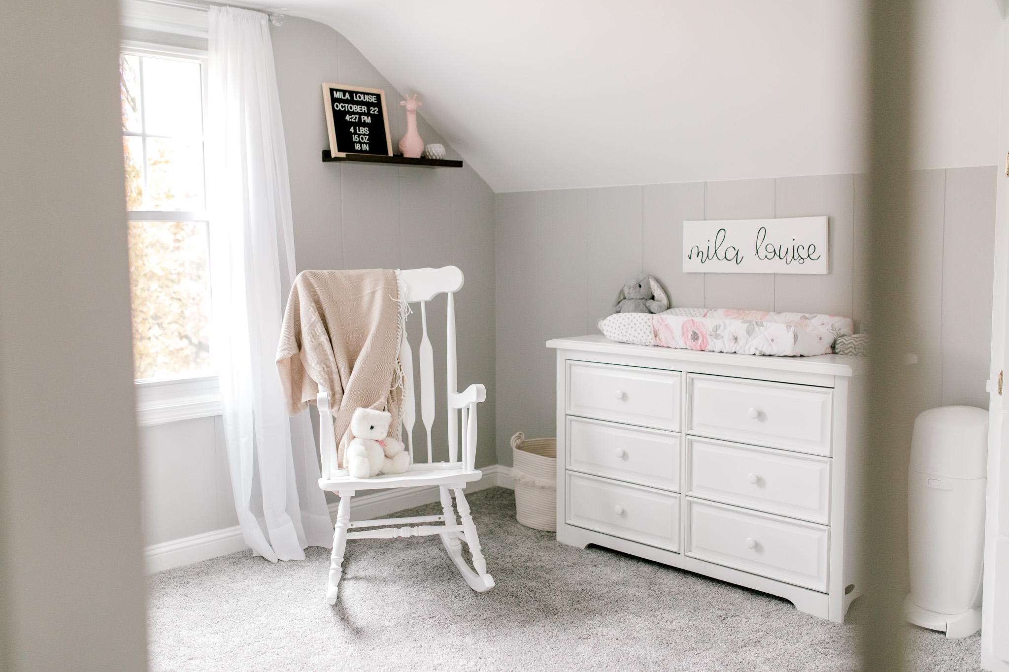 Newborn Lifestyle Session | In-Home Lifestyle | West Michigan Family Photographer | Light & Airy Photographer