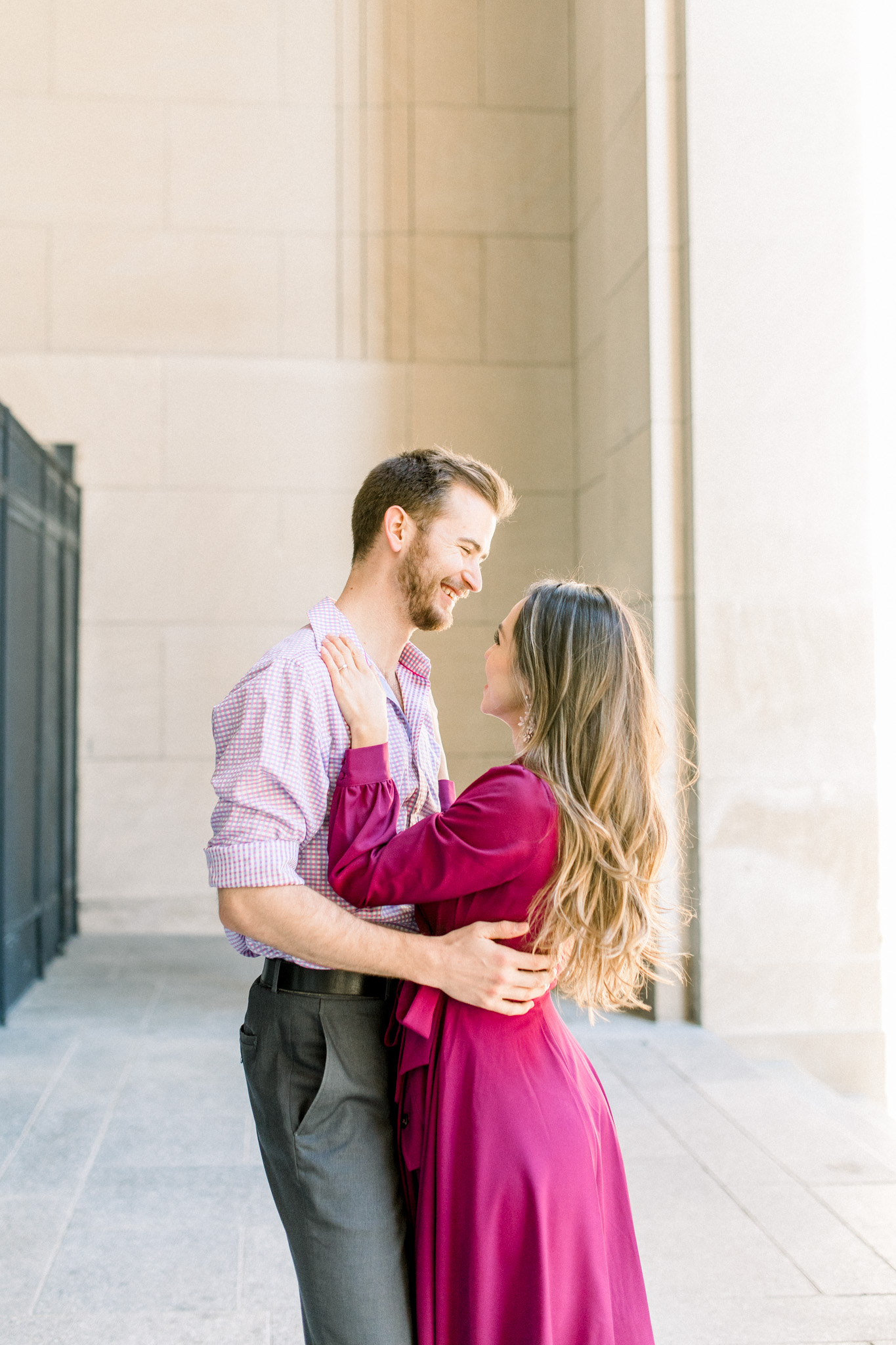 Romantic Engagement Session in the City | Grand Rapids Wedding Photographer | Elegant Engagement | Laurenda Marie Photography