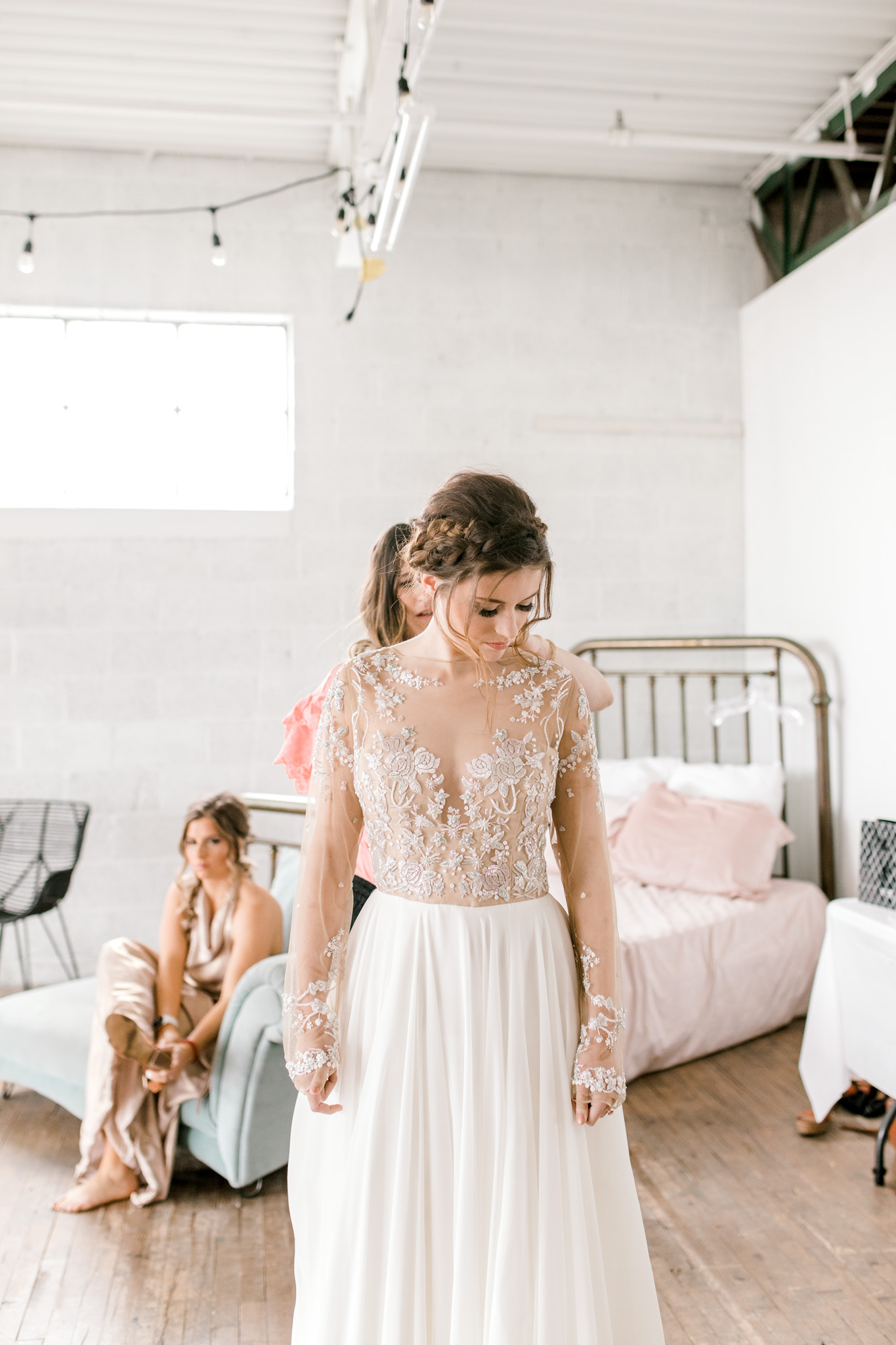 Styled Wedding Workshop | Champagne Bridesmaids Dresses | Edgy Romantic Wedding | West Michigan Wedding Photographer