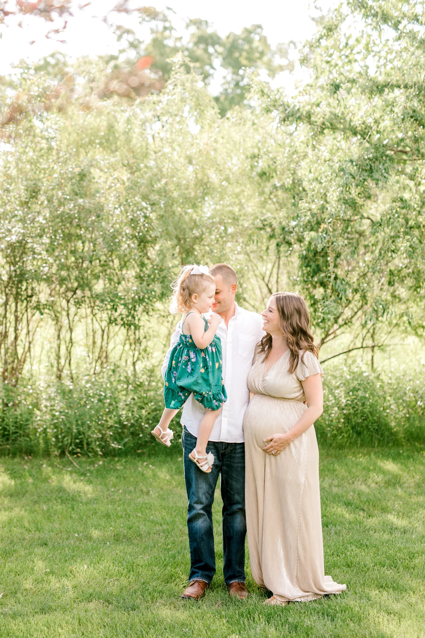 Beautiful Outdoor Summer Maternity Session at Golden Hour | Maternity Wardrobe | Maternity Session with Toddler | West Michigan Maternity Photographer
