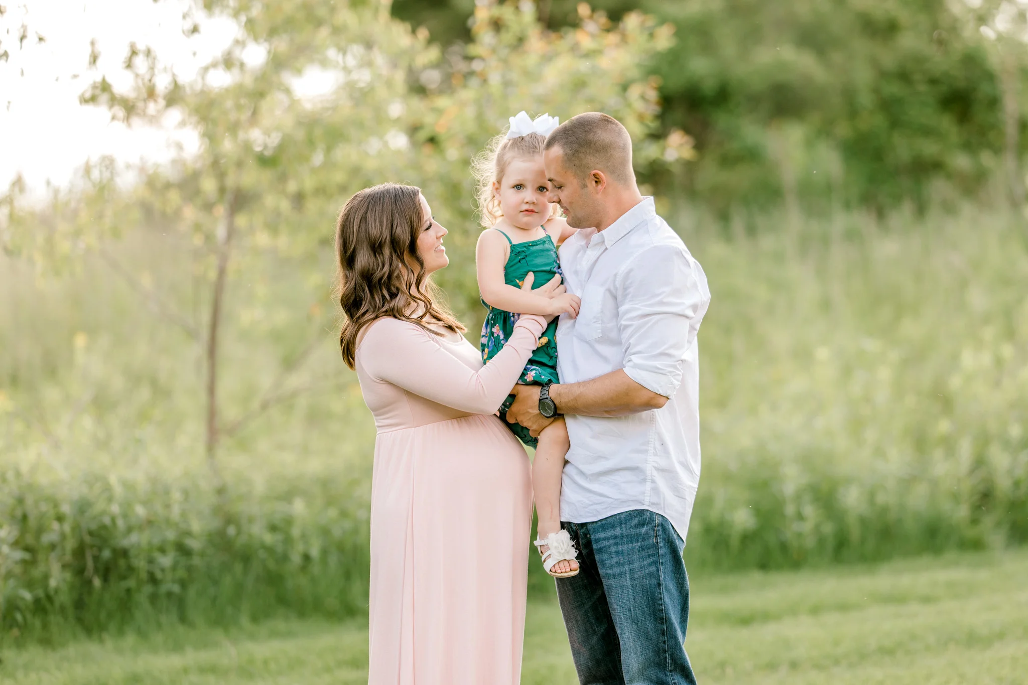 Beautiful Outdoor Summer Maternity Session at Golden Hour | Maternity Wardrobe | Maternity Session with Toddler | West Michigan Maternity Photographer