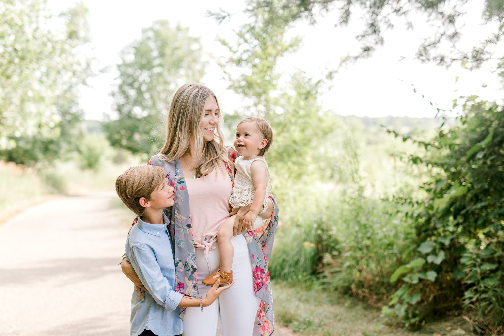Family of 4 | What to wear to a family session | Summer family session | West Michigan Family Photographer