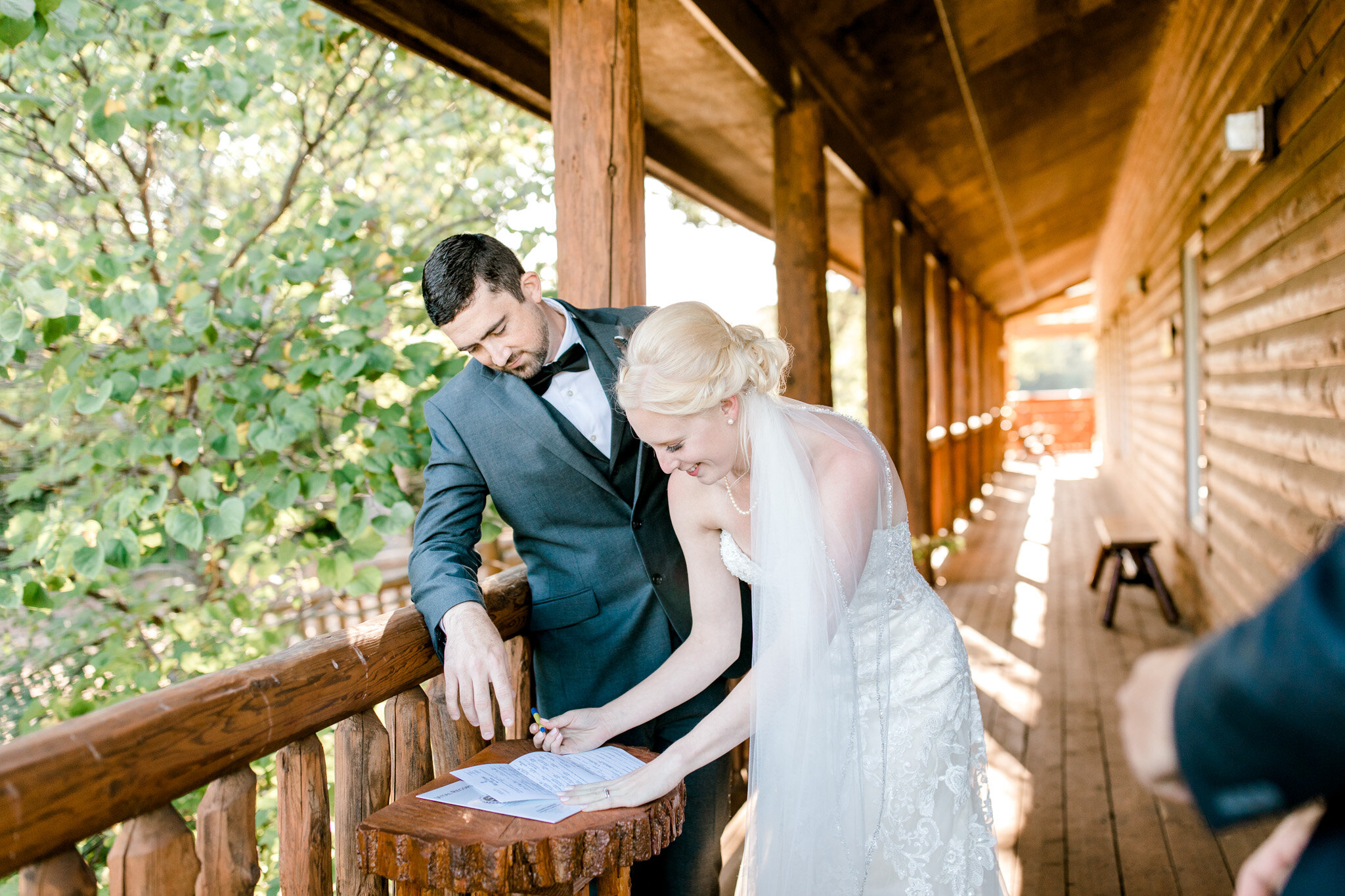 Colorful Woodsy Wedding in Lansing Michigan | West Michigan Wedding Photographer