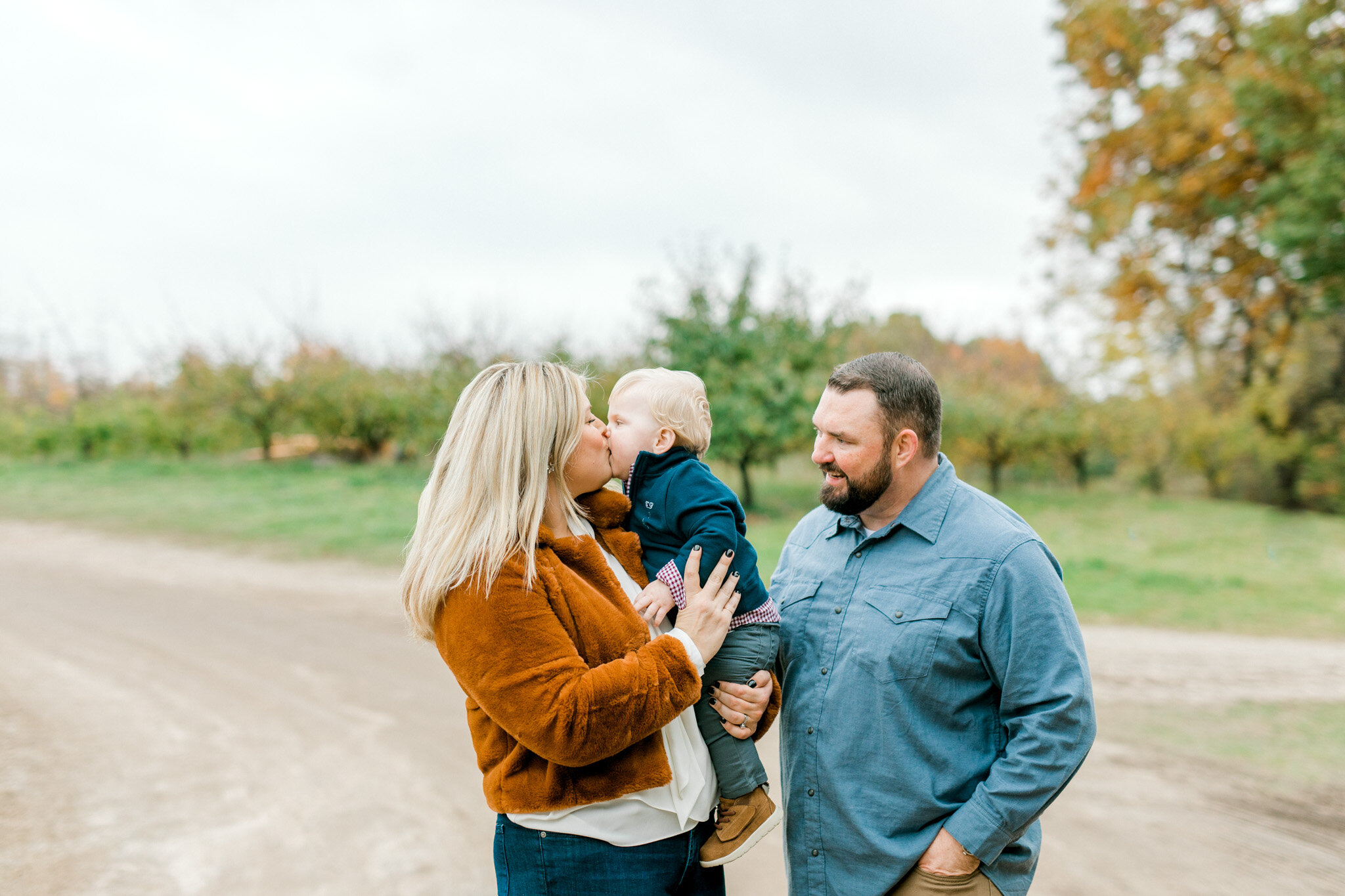 Colorful Fall Family Session at the Orchard | What to Wear for Fall Family Photos | Michigan Family Photographer