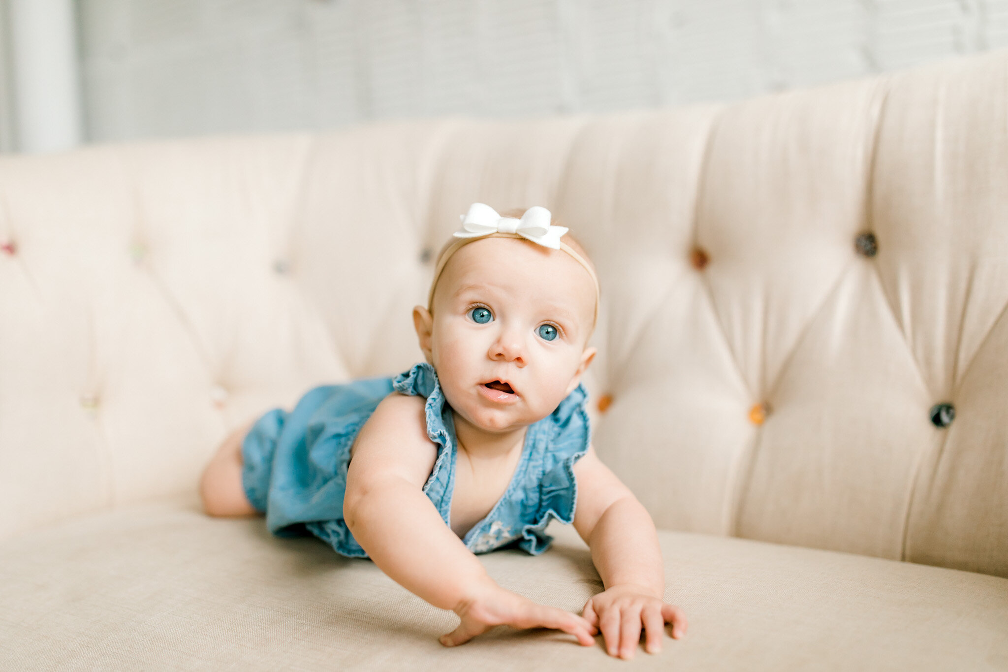 Baby girl 6 month milestone session in Grand Rapids studio | Laurenda Marie Photography | Michigan Family Photographer