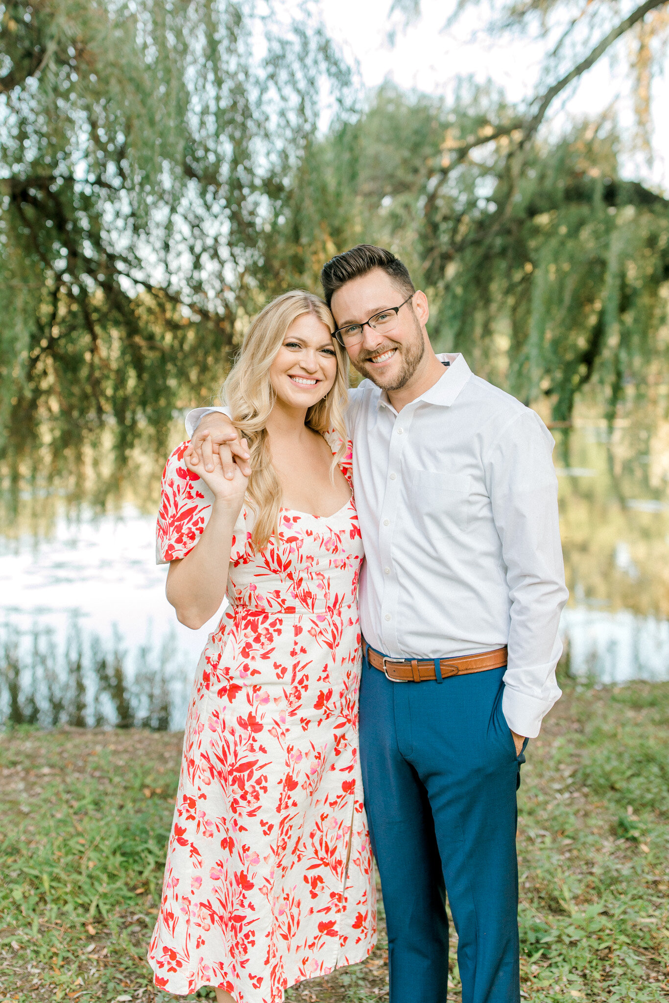 Michigan Summer Engagement at Riverside Park | Engagement Style | Laurenda Marie Photography