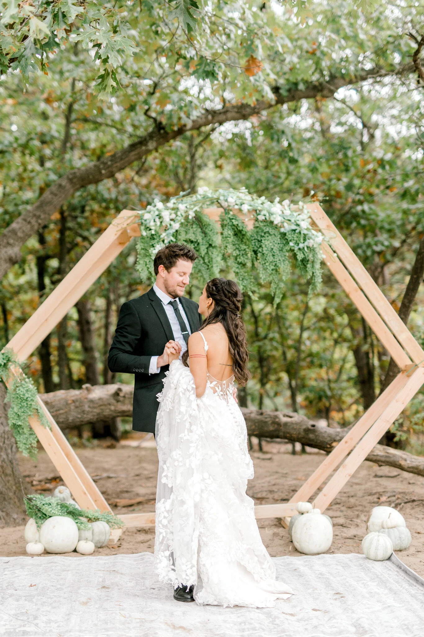 Fall Elopement in the Woods | Grand Rapids, Michigan