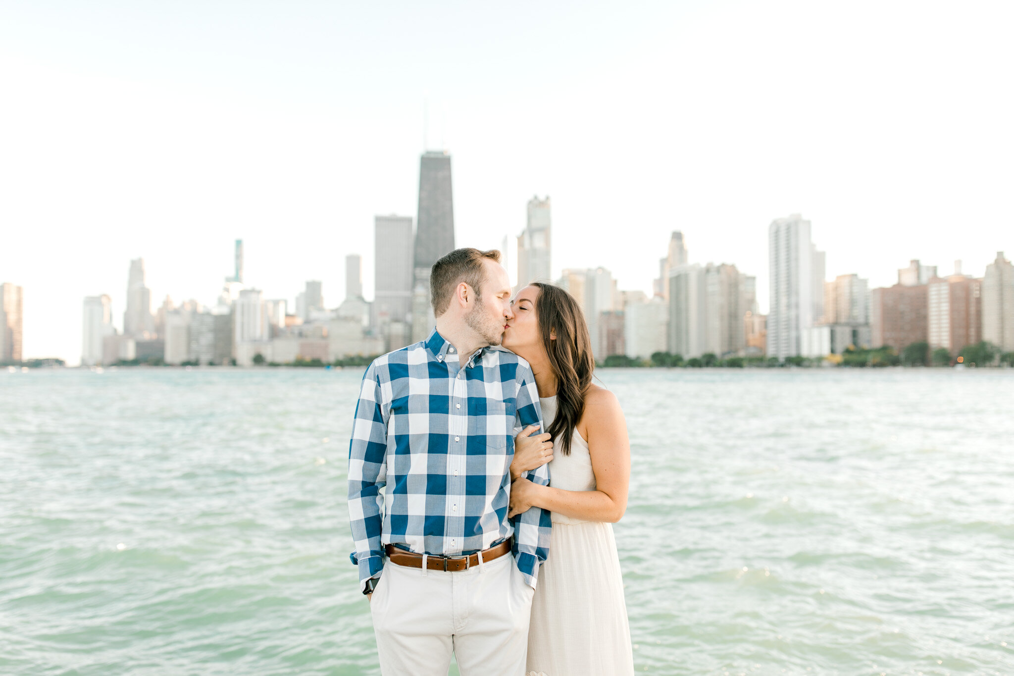 Chicago Skyline Engagement Session | Light &amp; Airy Wedding Photographer | West Michigan Wedding Photographer