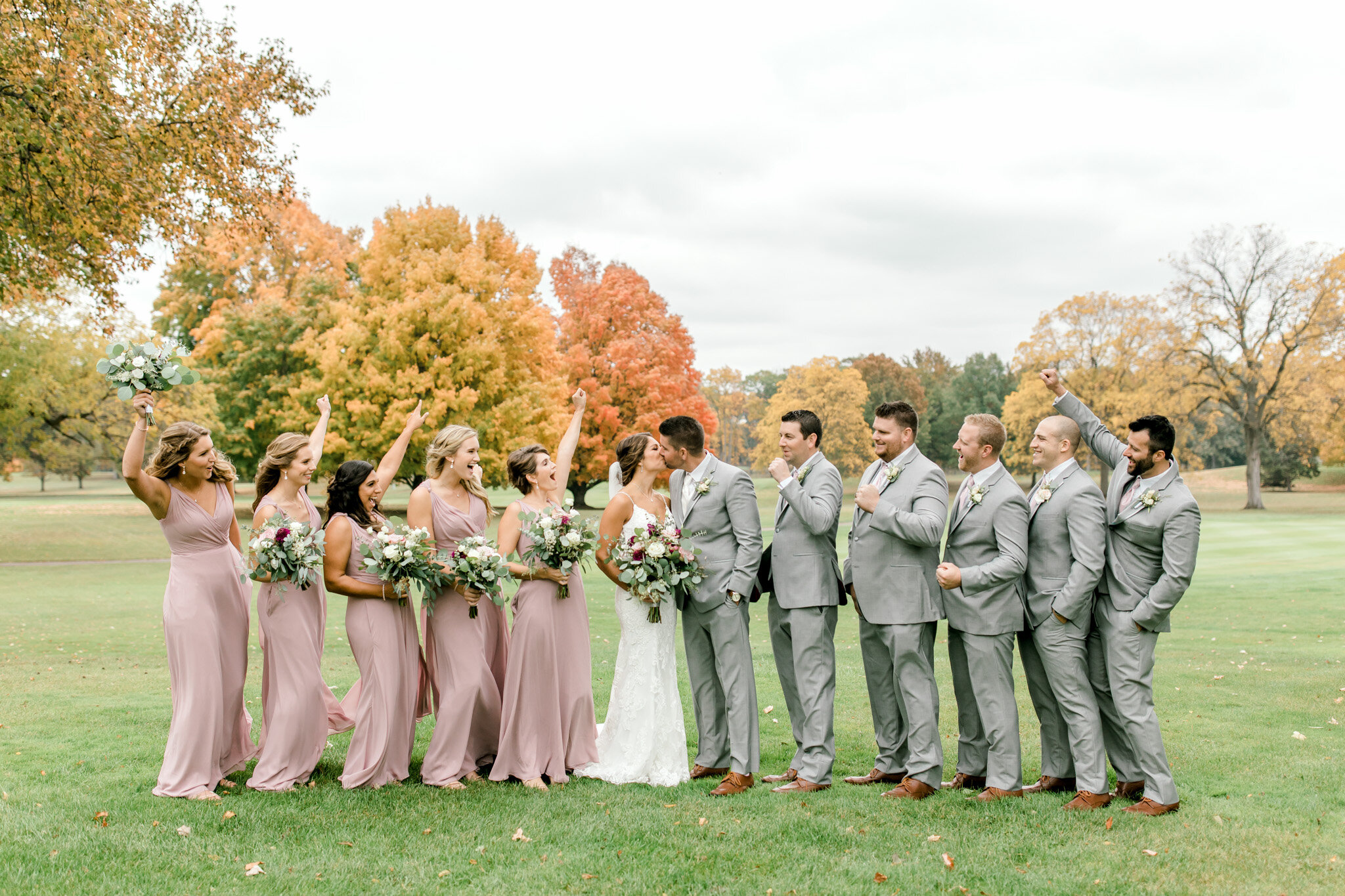 Autumn Wedding at The Country Club of Jackson | Light &amp; Airy Michigan Wedding Photographer