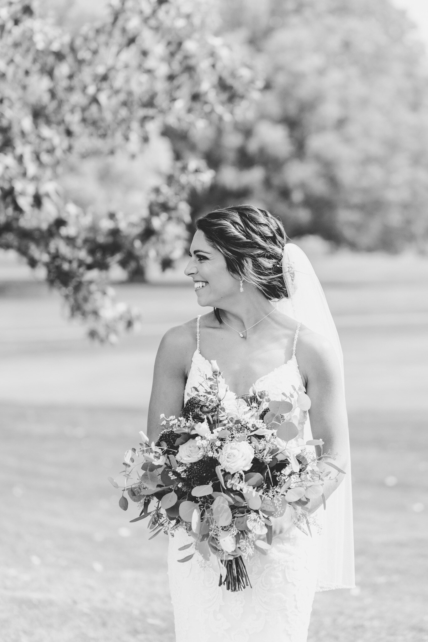 Autumn Wedding at The Country Club of Jackson | Light &amp; Airy Michigan Wedding Photographer