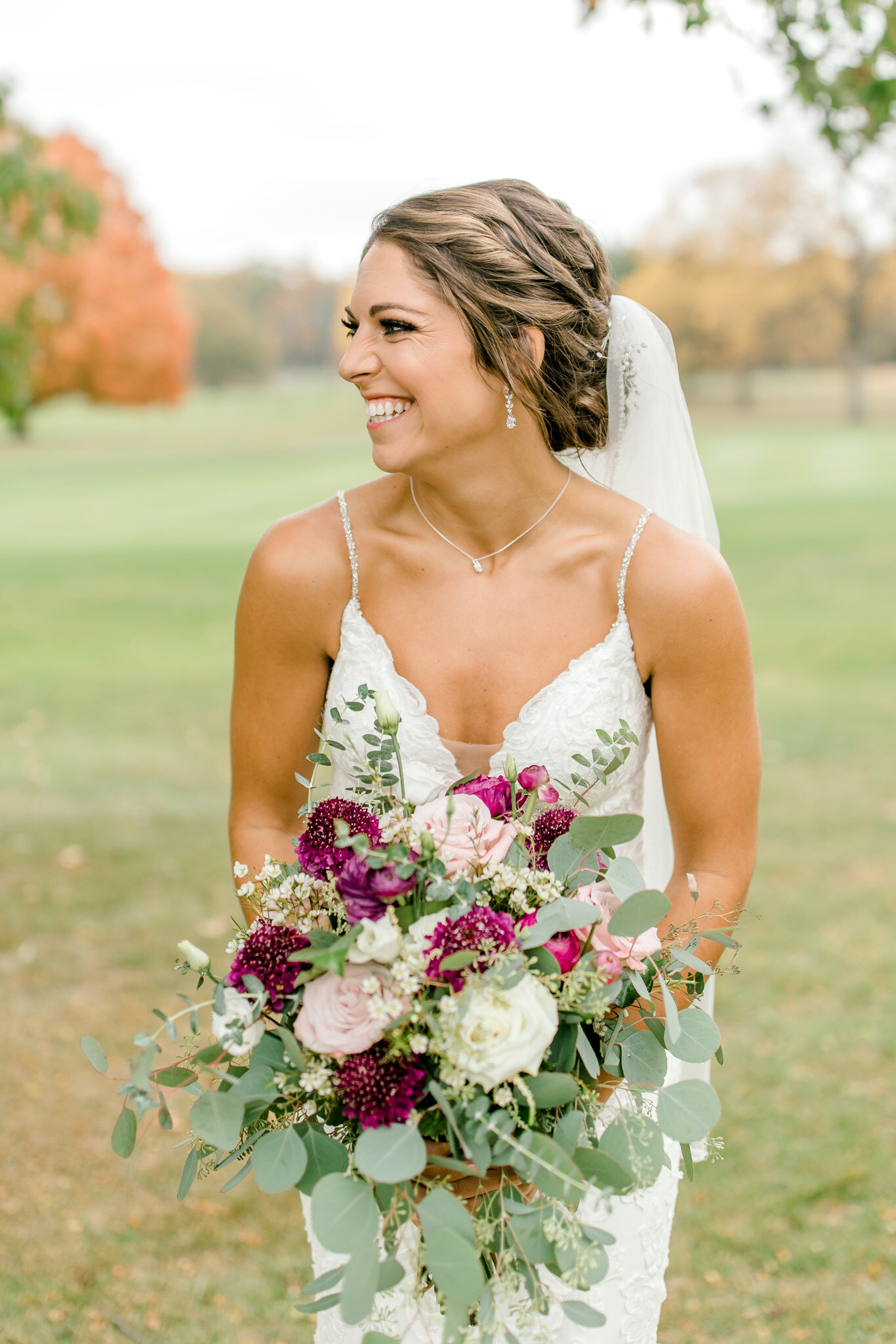 Autumn Wedding at The Country Club of Jackson | Light &amp; Airy Michigan Wedding Photographer