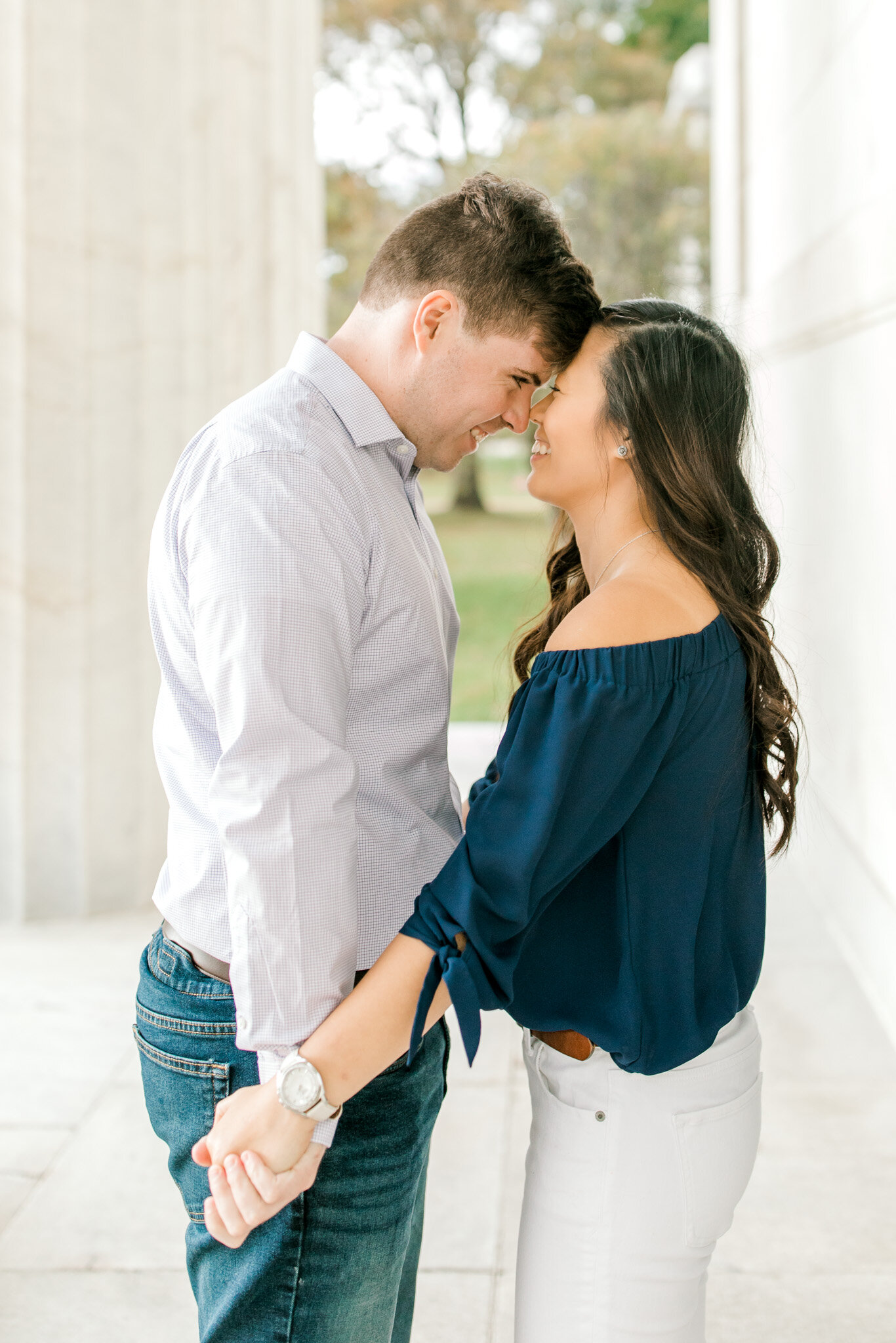 Classy &amp; Colorful Fall Engagement Sessions | Light &amp; Airy Michigan Wedding Photography