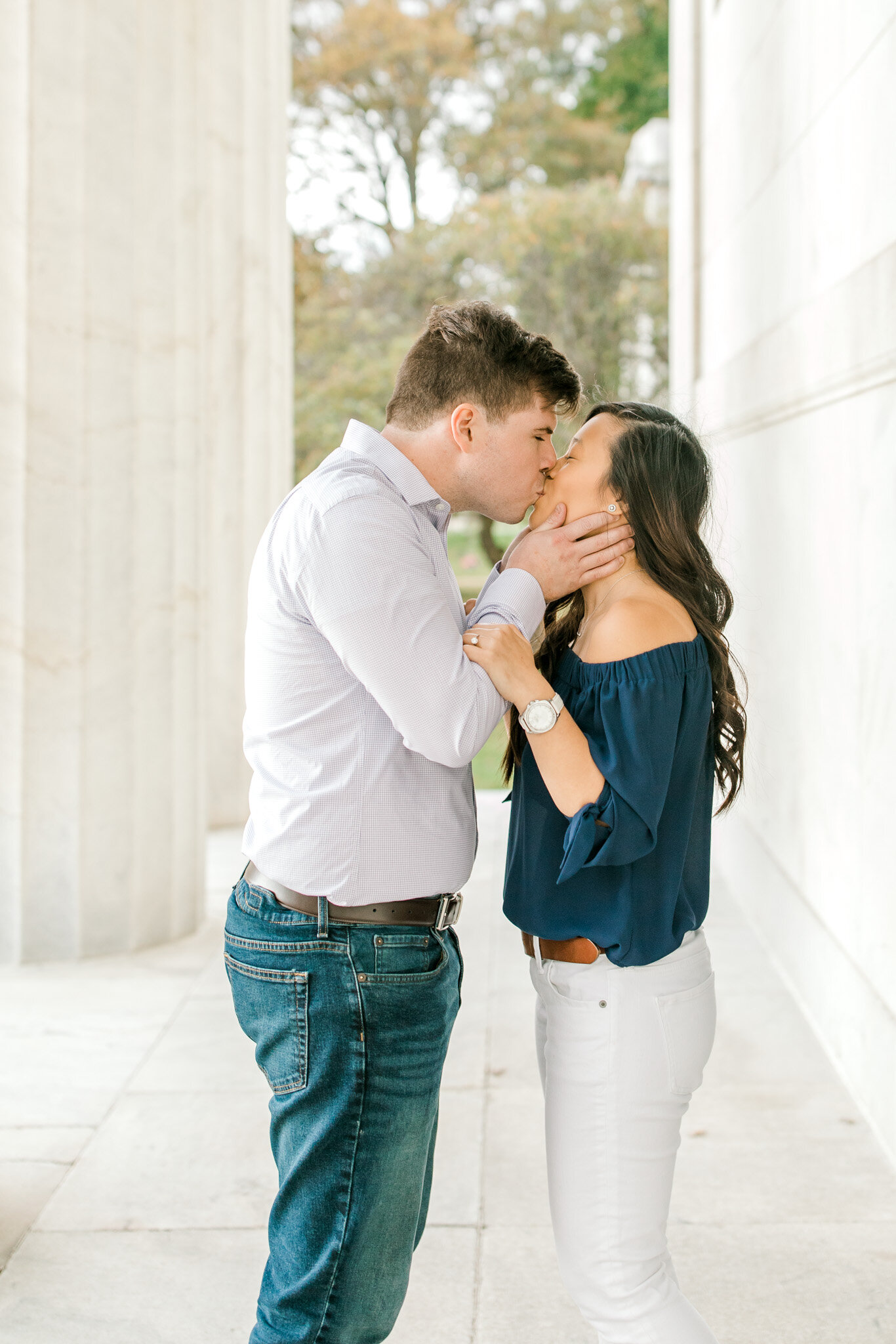 Classy &amp; Colorful Fall Engagement Sessions | Light &amp; Airy Michigan Wedding Photography