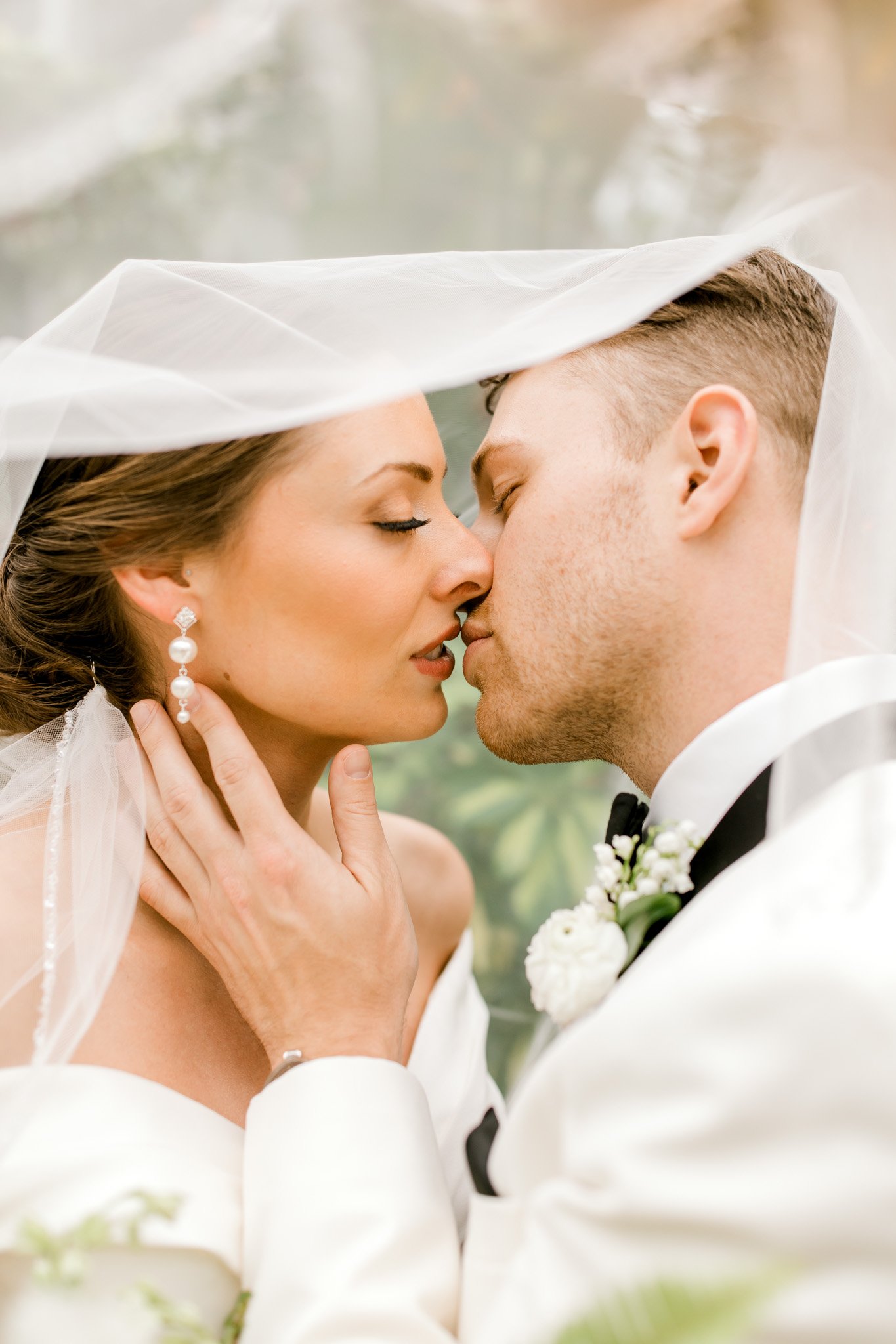 Downtown Grand Rapids Market Greenhouse Wedding | Fine Art Wedding Photography in West Michigan