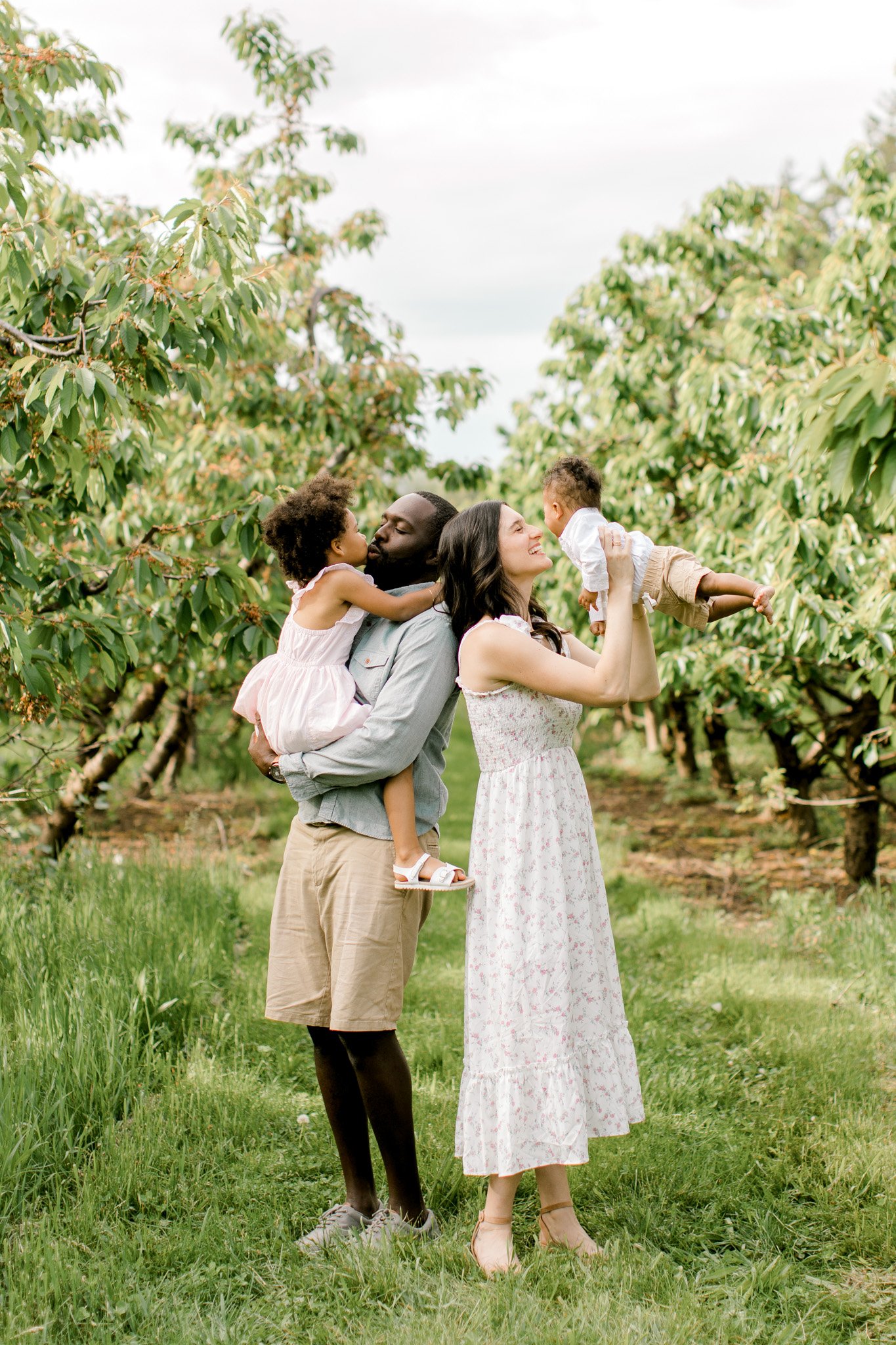 Lifestyle Family Session at the Orchard | Light &amp; Airy Photography | Bi Racial Family | Laurenda Marie Photography