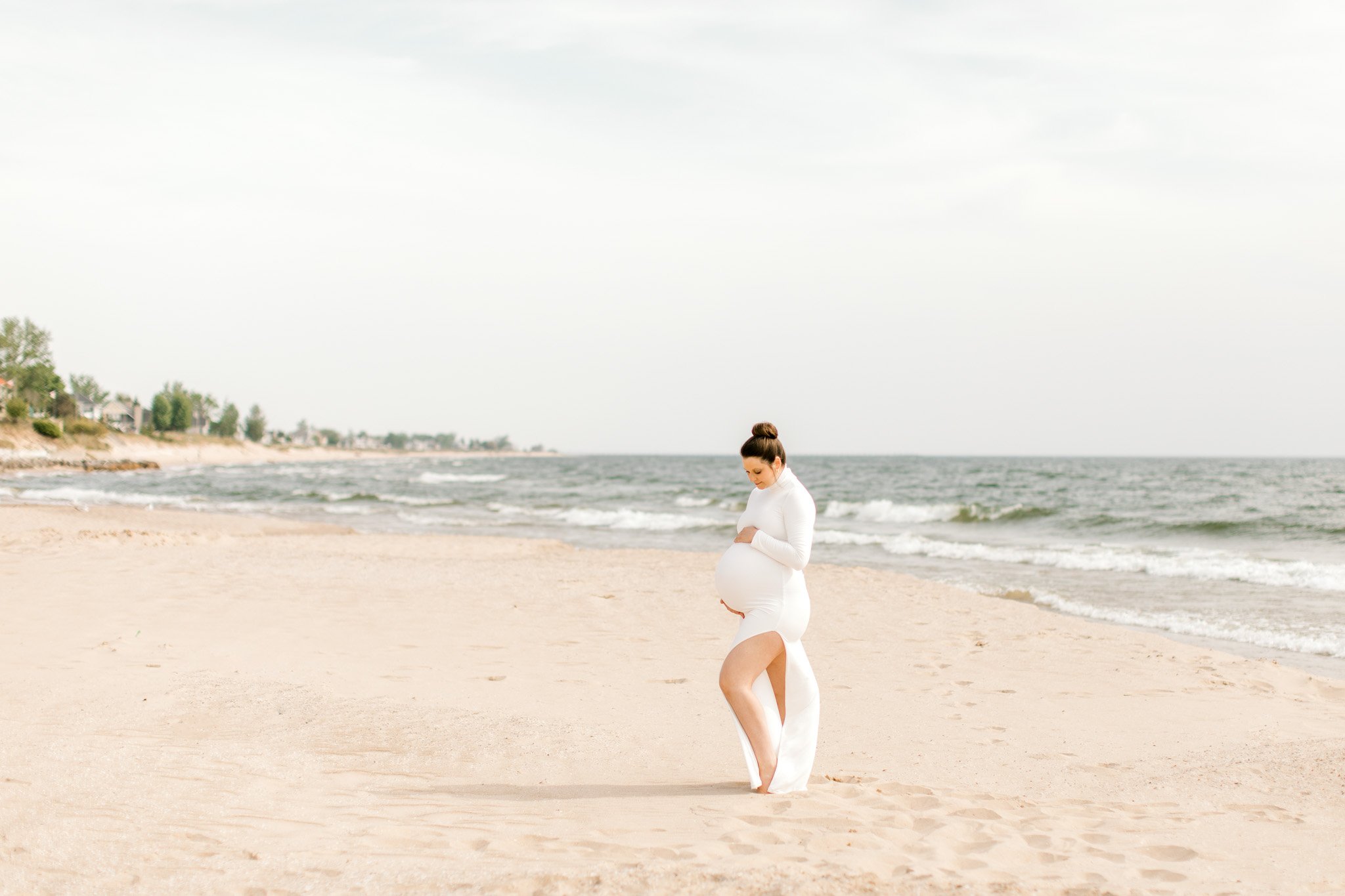 Overcast Lake Michigan Beach Maternity Session | Laurenda Marie Photography | Fine Art Photography in Michigan