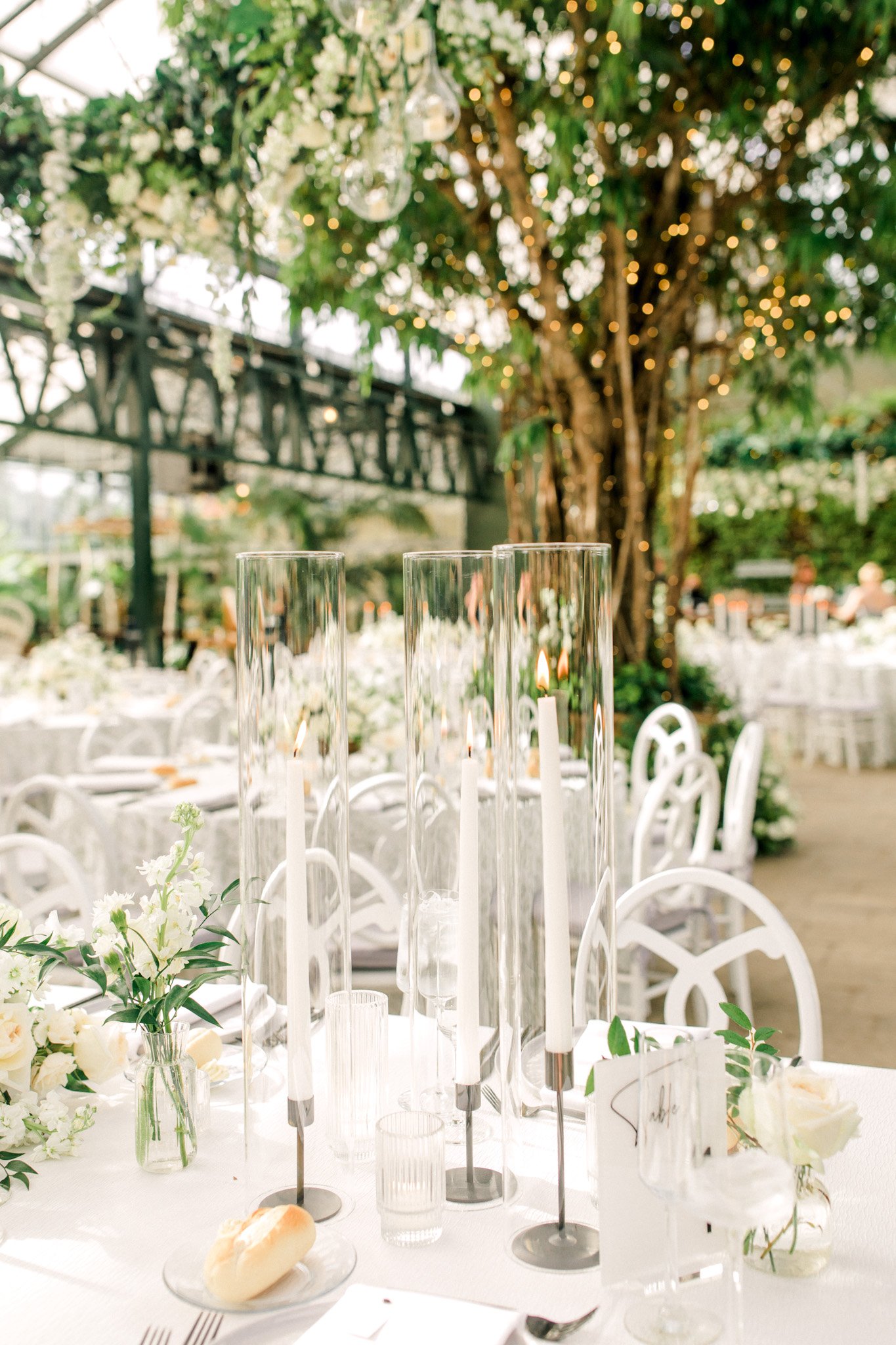 Planterra Conservatory Wedding | Greenhouse Botanical Wedding | Elegant Fine Art Michigan Wedding Photography | Laurenda Marie Photography