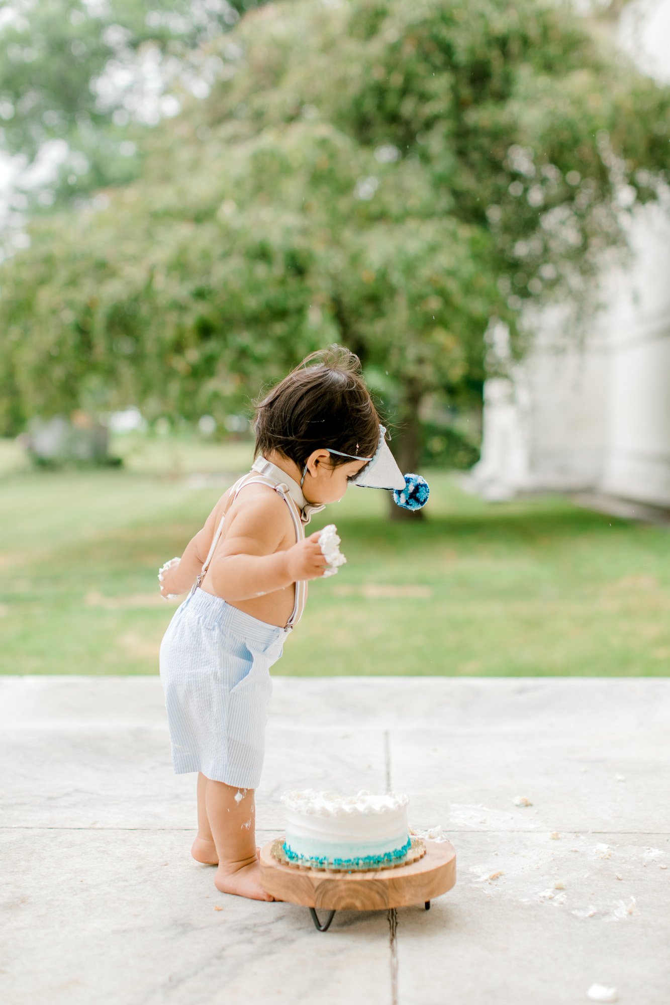 One Year Outdoor Cake Smash Birthday Session | West Michigan Family Photographer