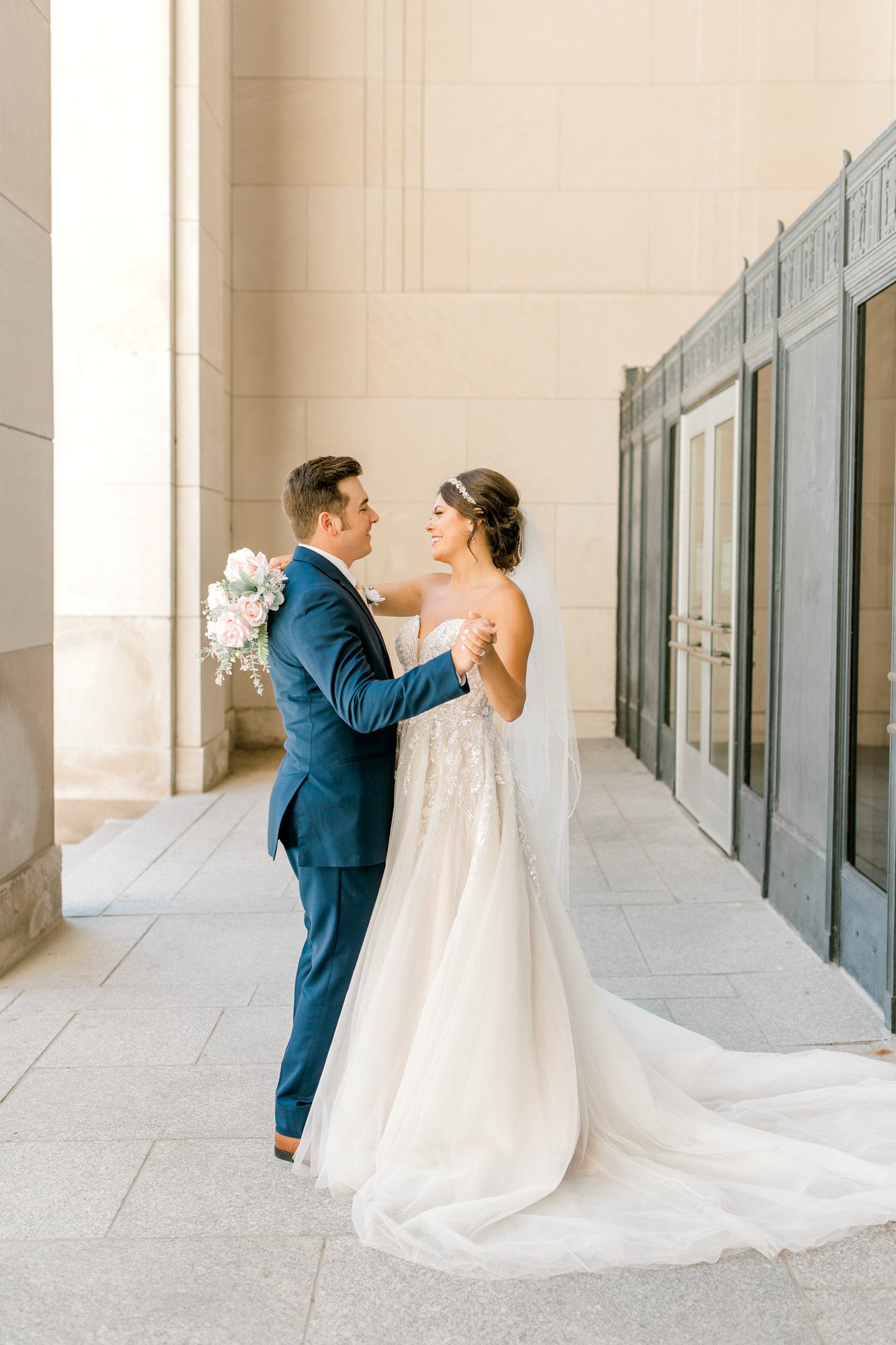 Clearwater Place Events Grand Rapids Wedding | Light &amp; Airy West Michigan Wedding Photography | Fine Art Weddings | Romantic &amp; Timeless